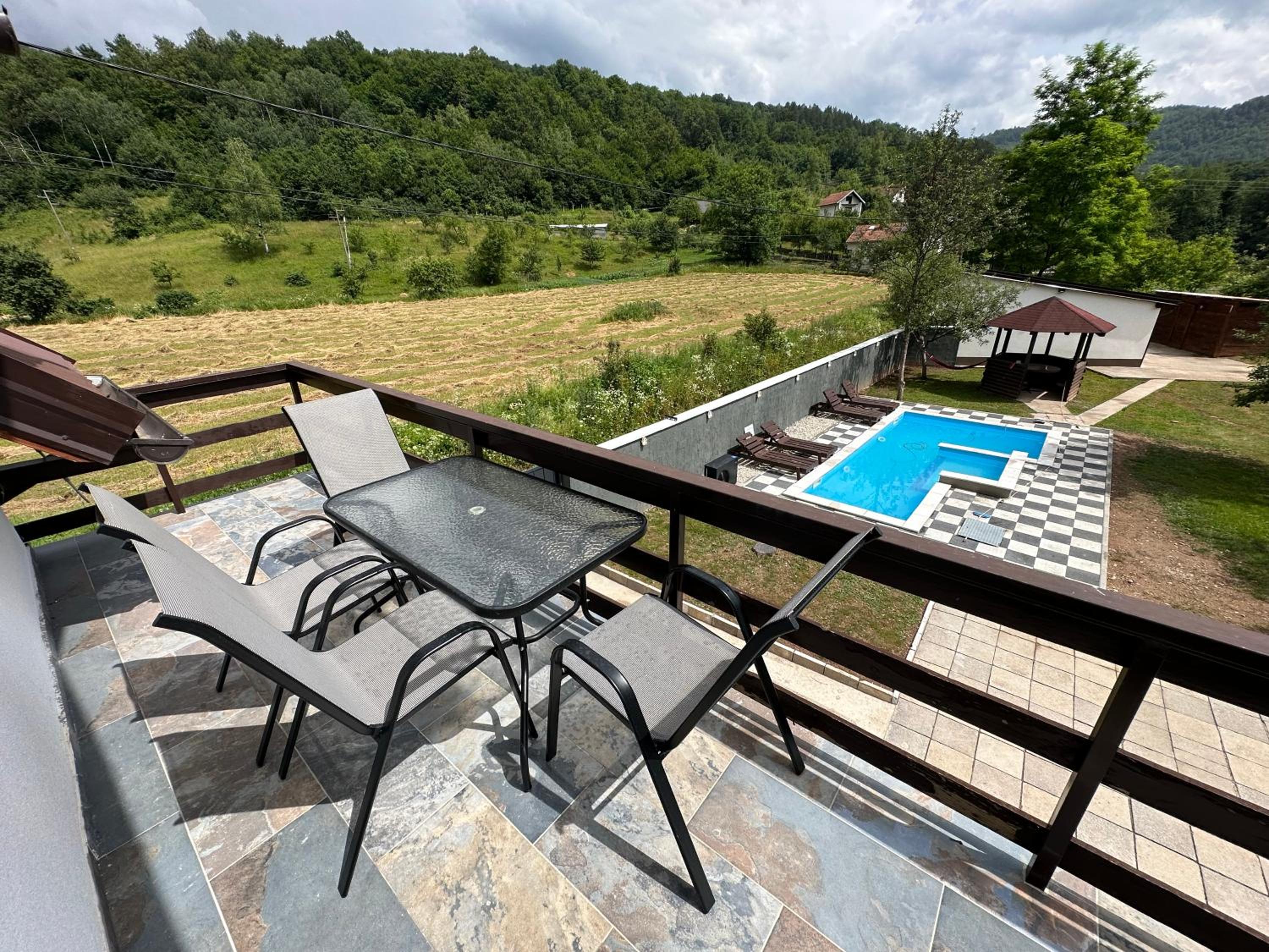 Villas by Expert RIVER