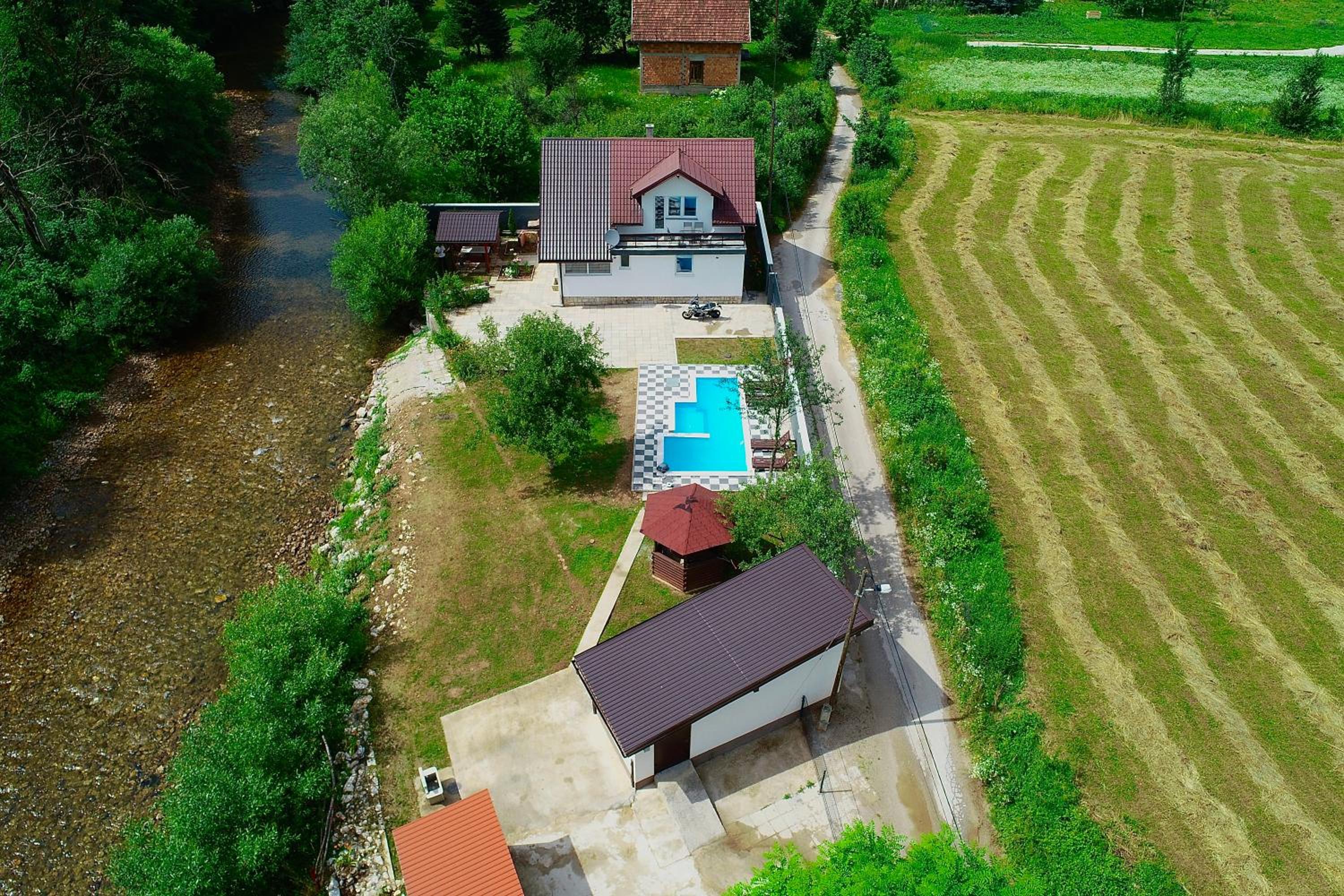 Villas by Expert RIVER
