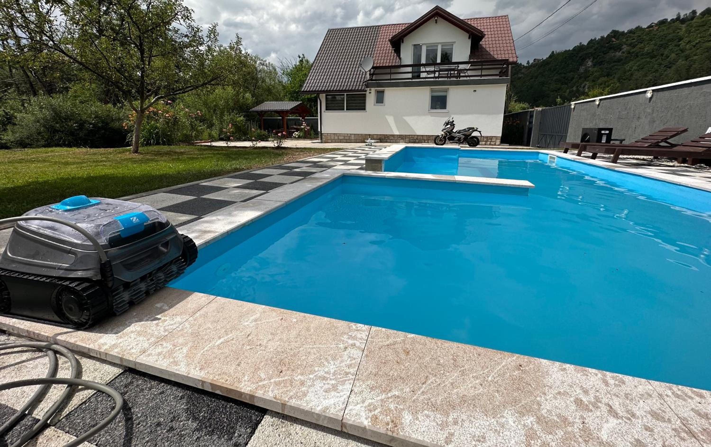 Villas by Expert RIVER