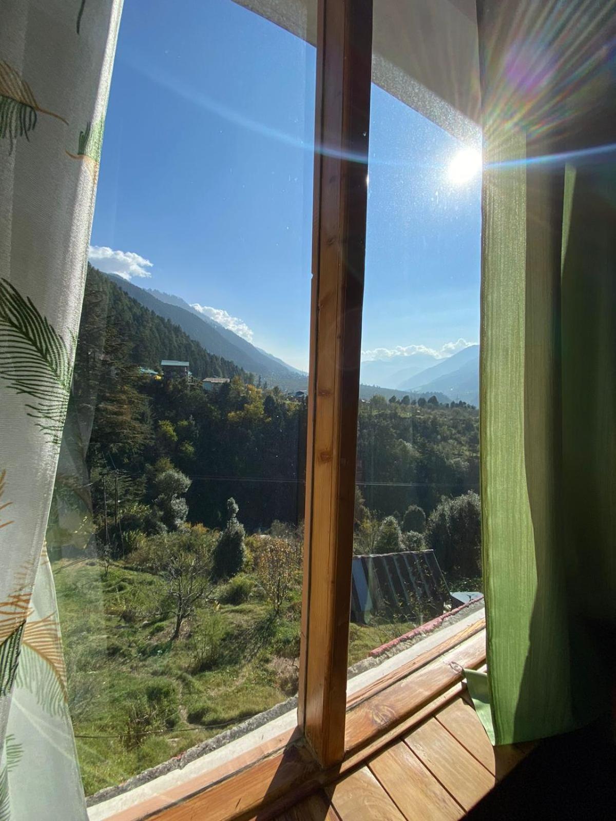 La Villa Manali view 5