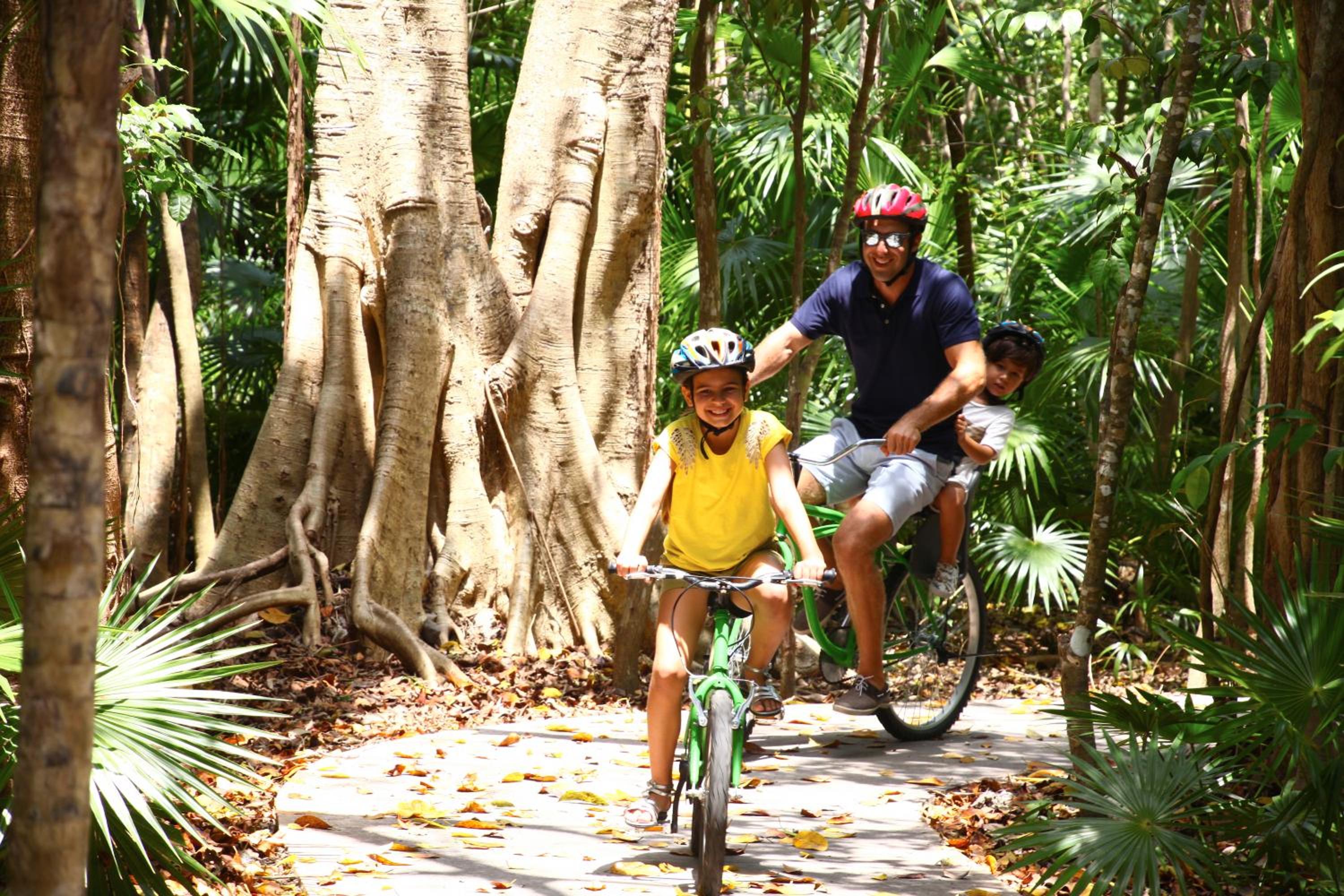 Sandos Caracol Nature Resort & Water Park All Inclusive 10