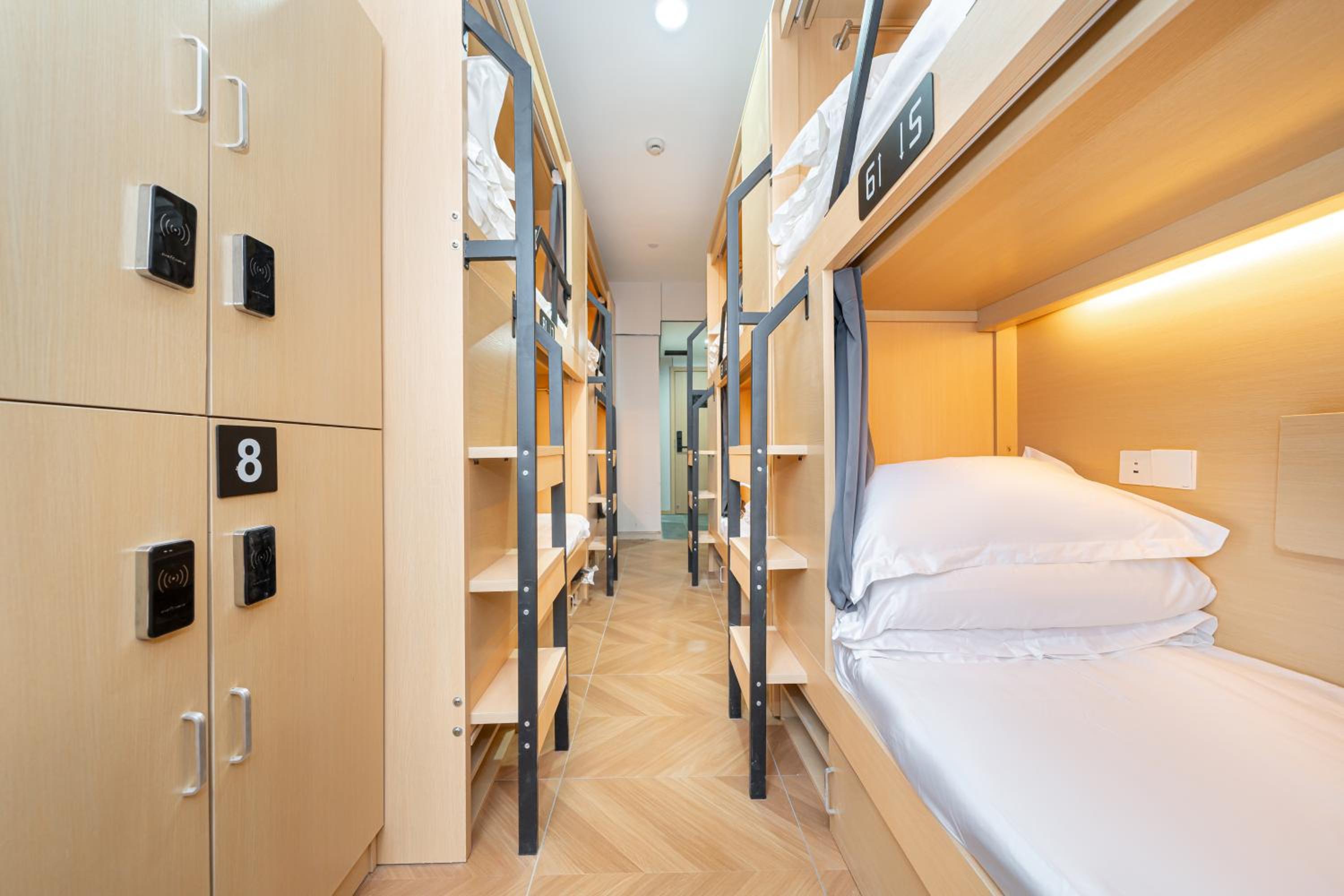 Denpa Inn - Zhenbei Subway Station Meichuan Road Pedestrian Street Branch