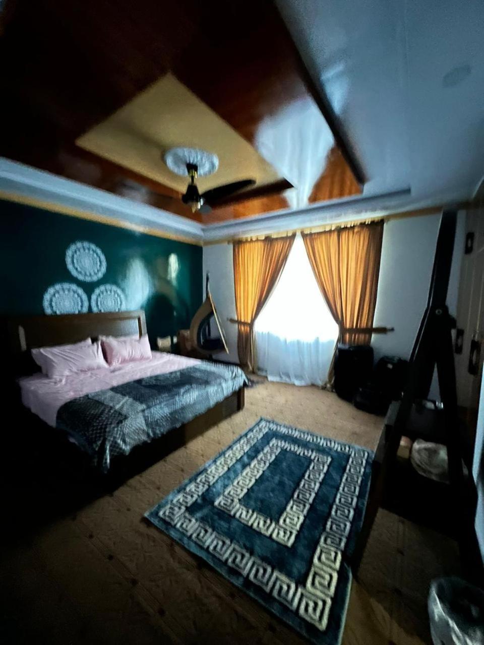 Town Inn Chitral Guest House view 3