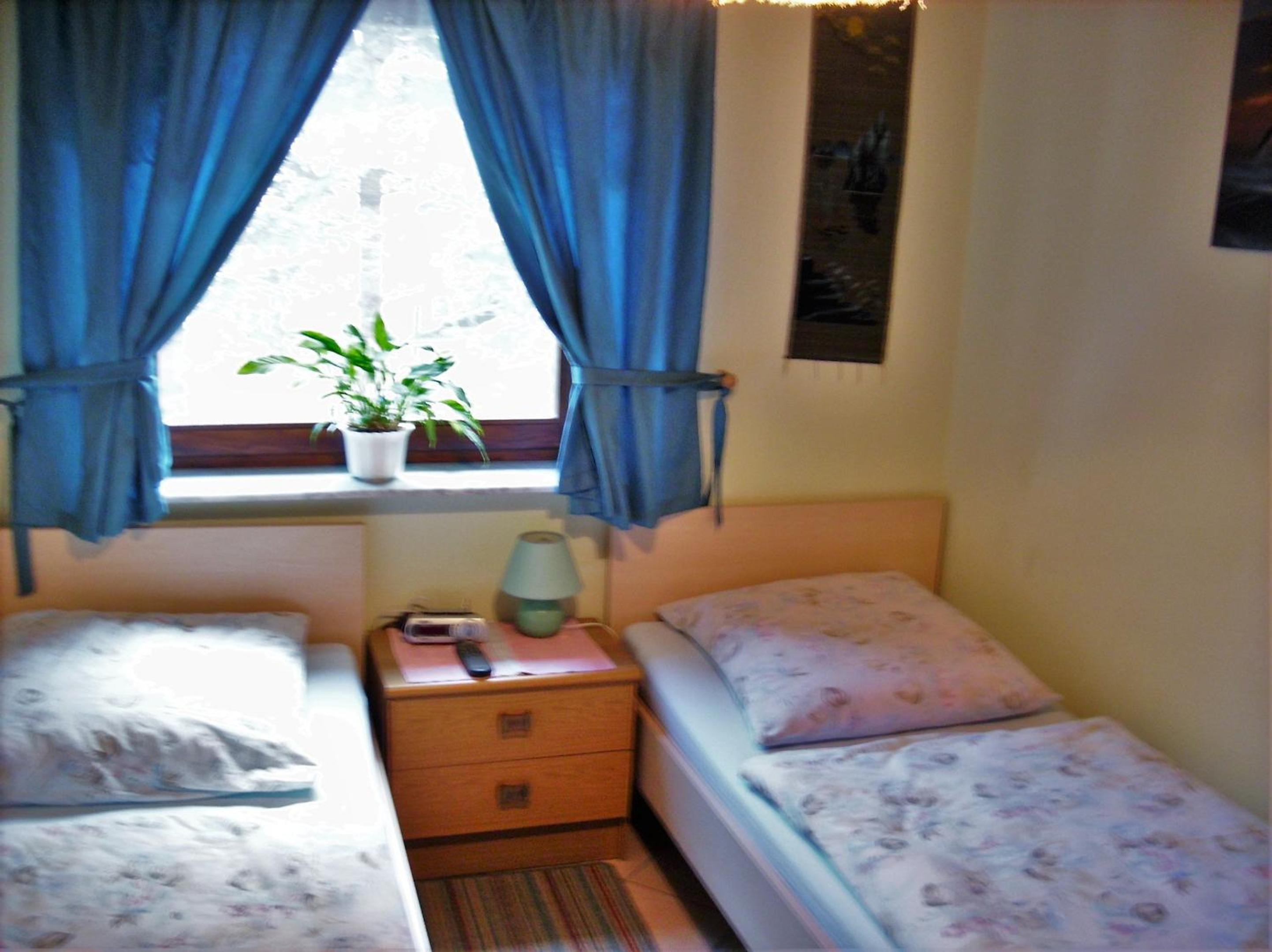 Comfortable apartment in Obernaundorf with shared pool, 45m²