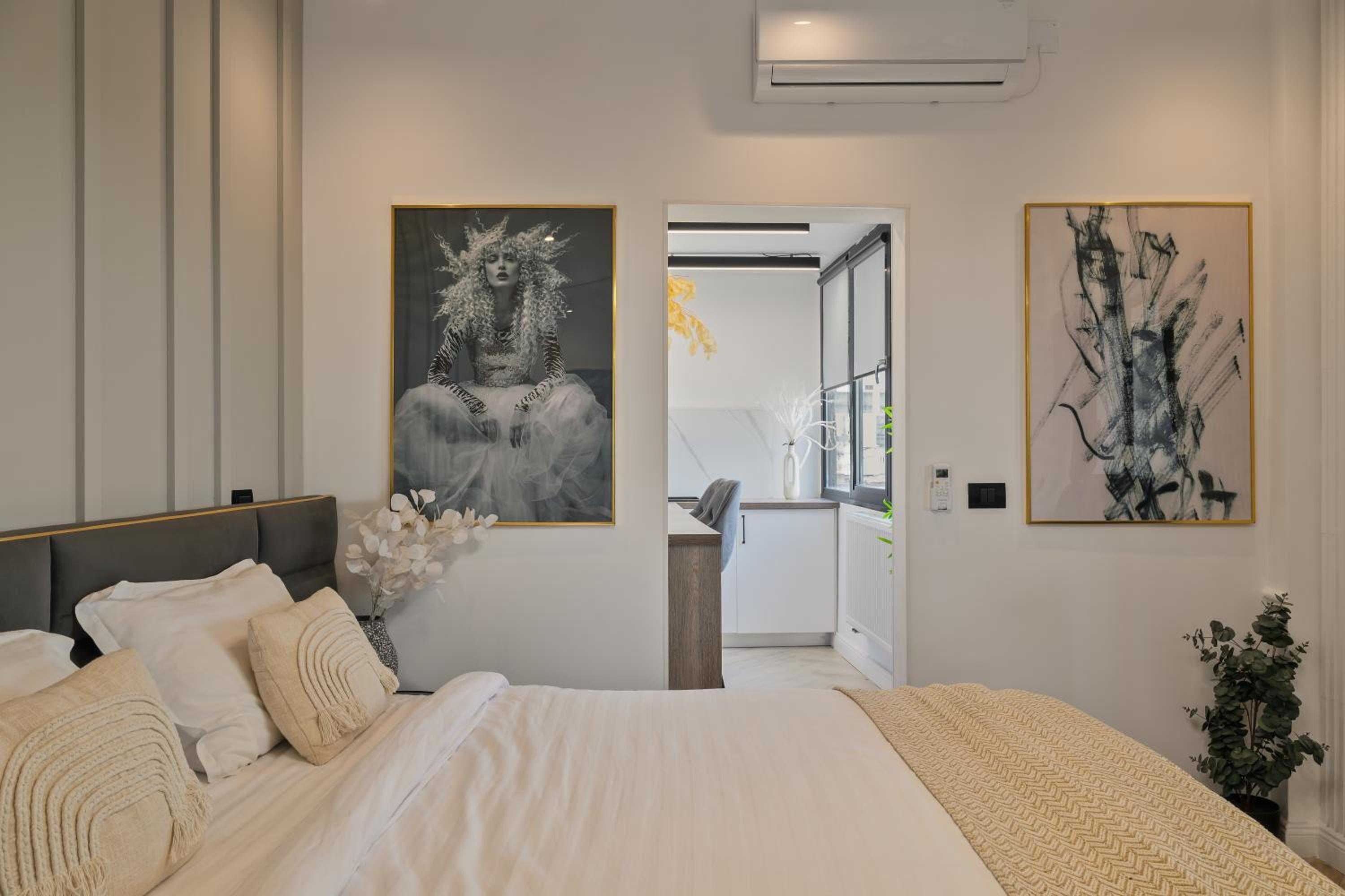 City view - Luxury Apartment A - Old City - Victoriei view 2
