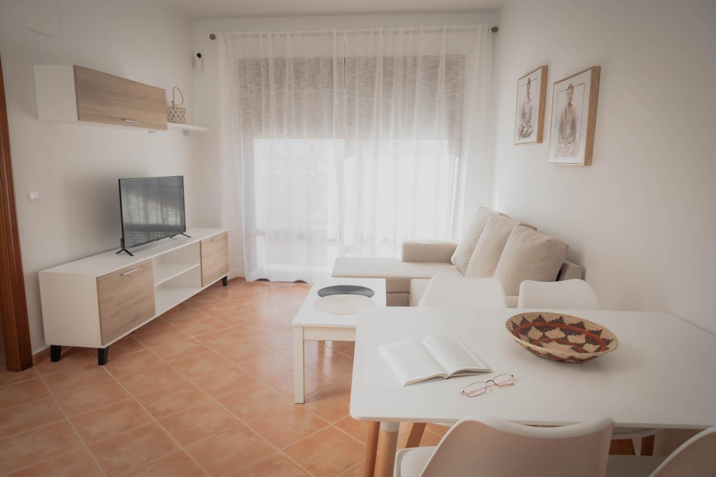 Neade Residencial Suites