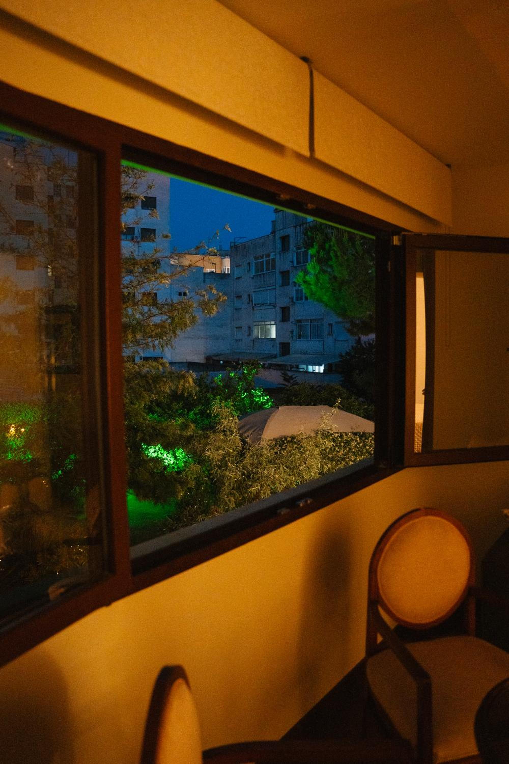 Photo 46