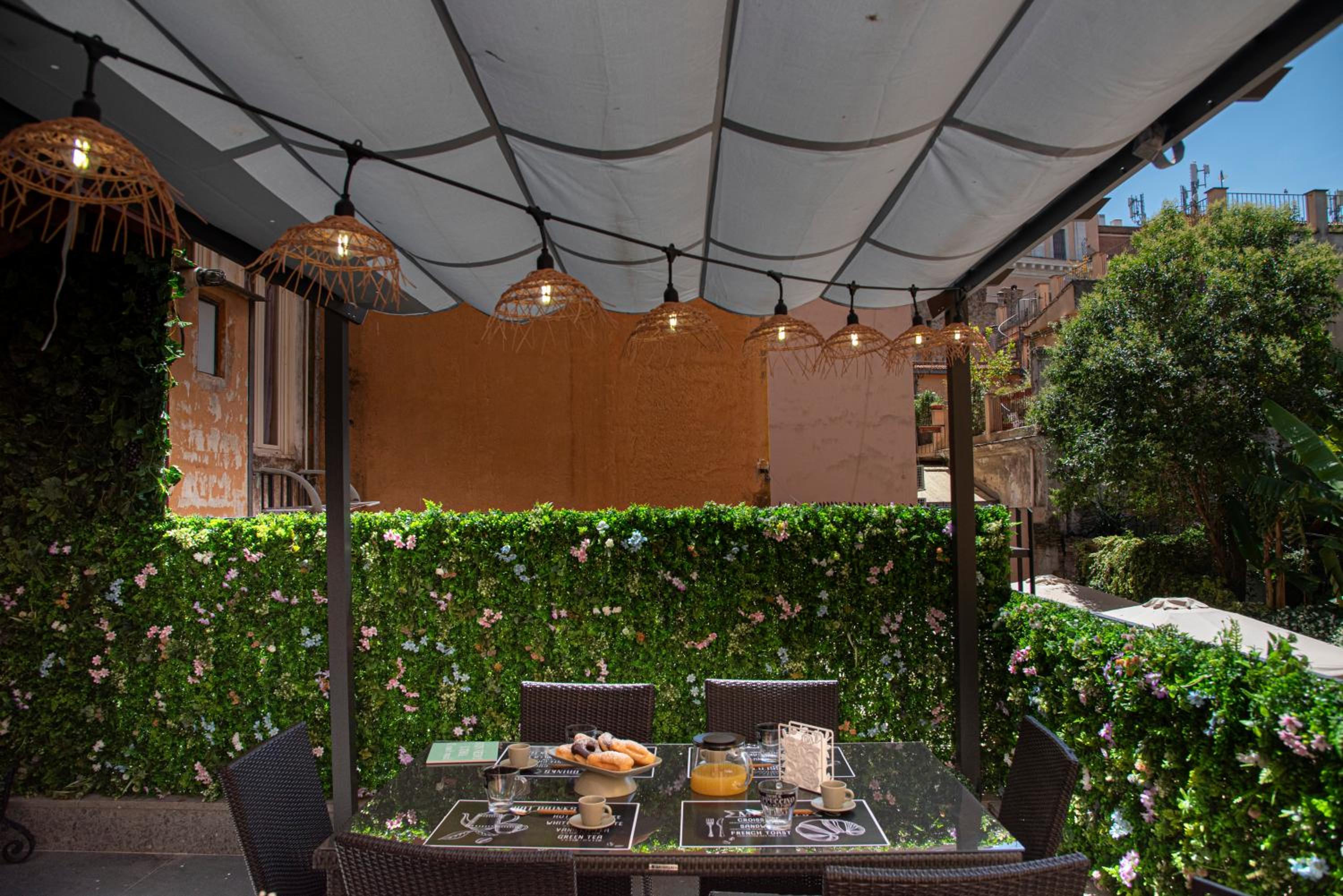 Vatican Boutique Apartment with large Terrace