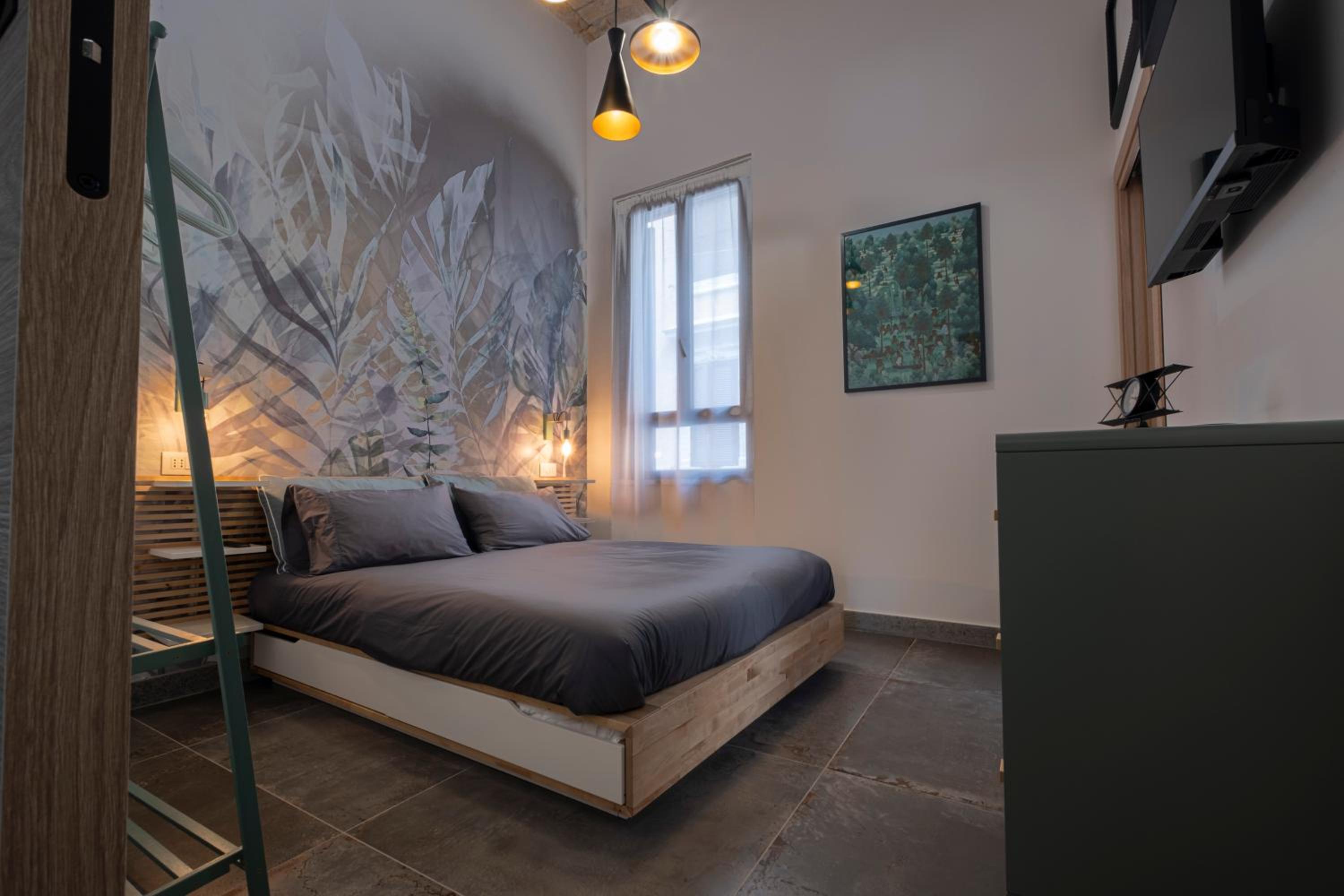 Vatican Boutique Apartment with large Terrace
