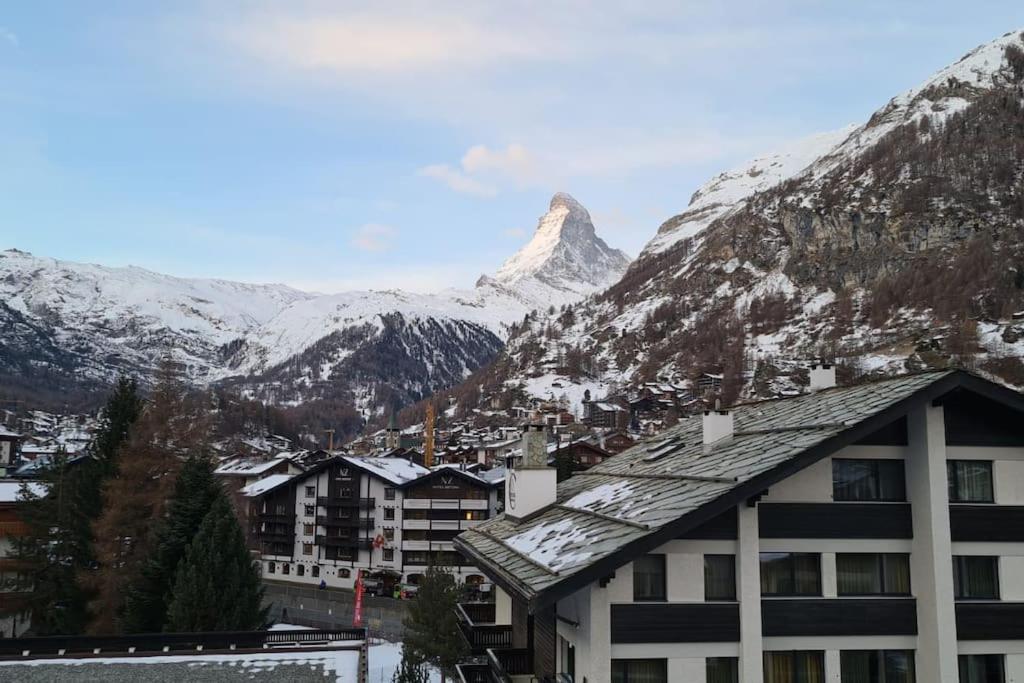 Rooftop Apartment - the real Matterhorn view
