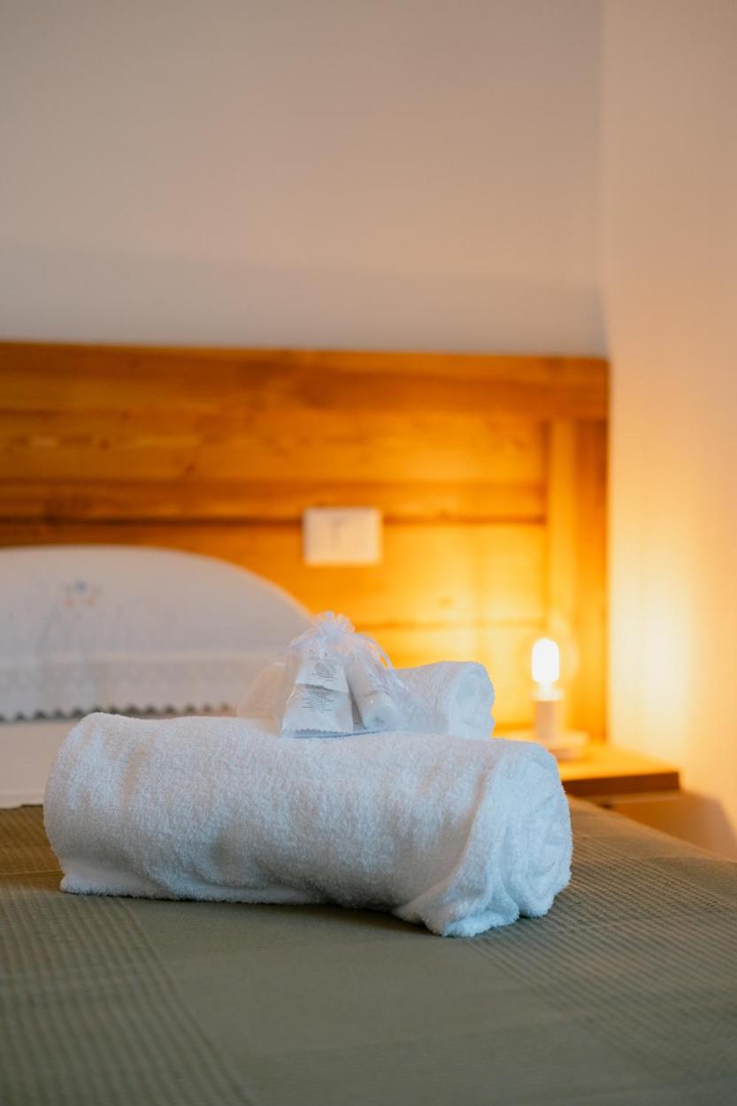 Fattoria Cerqua Rooms and more photo 3