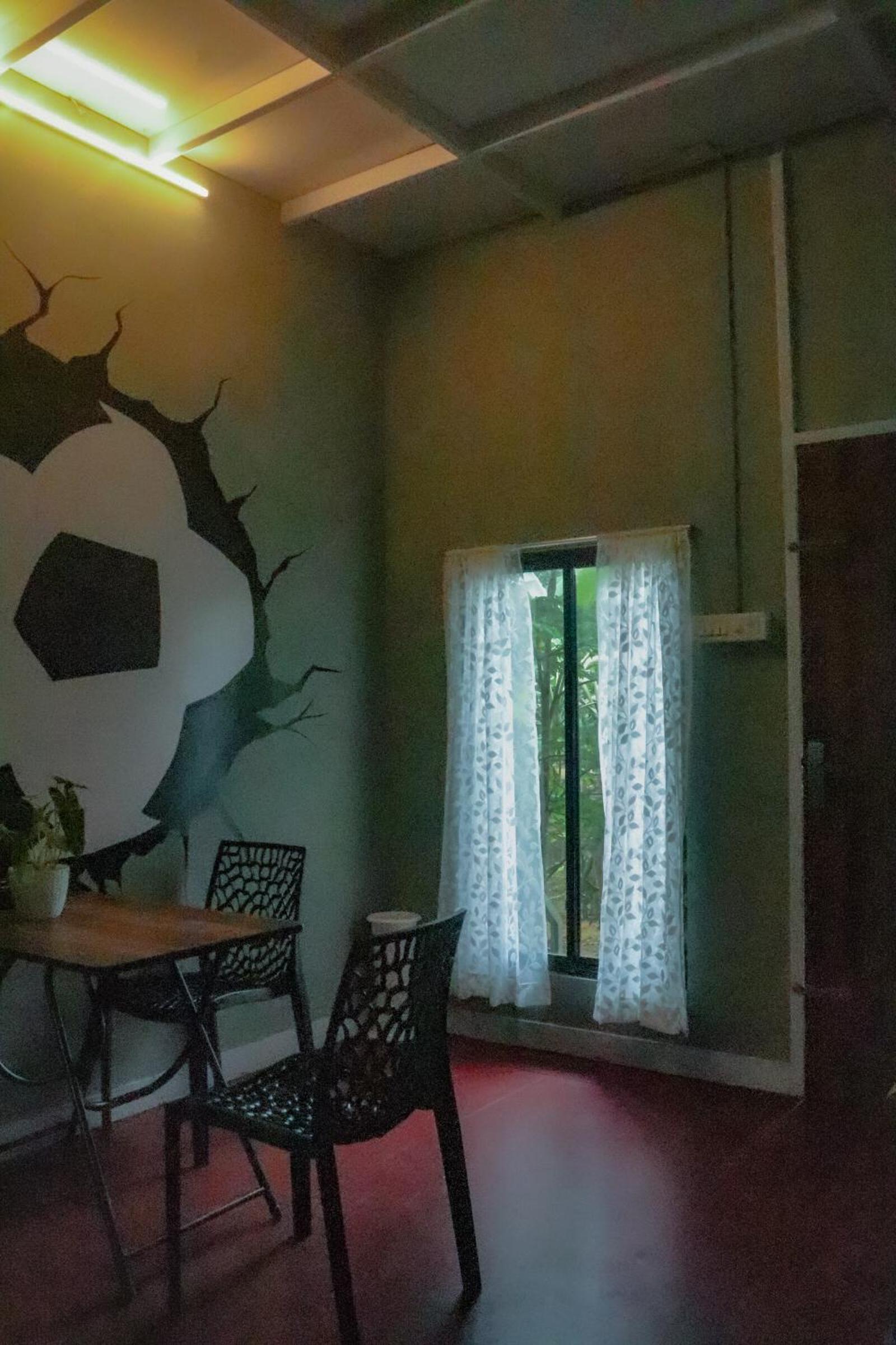 DAFFODILS villa