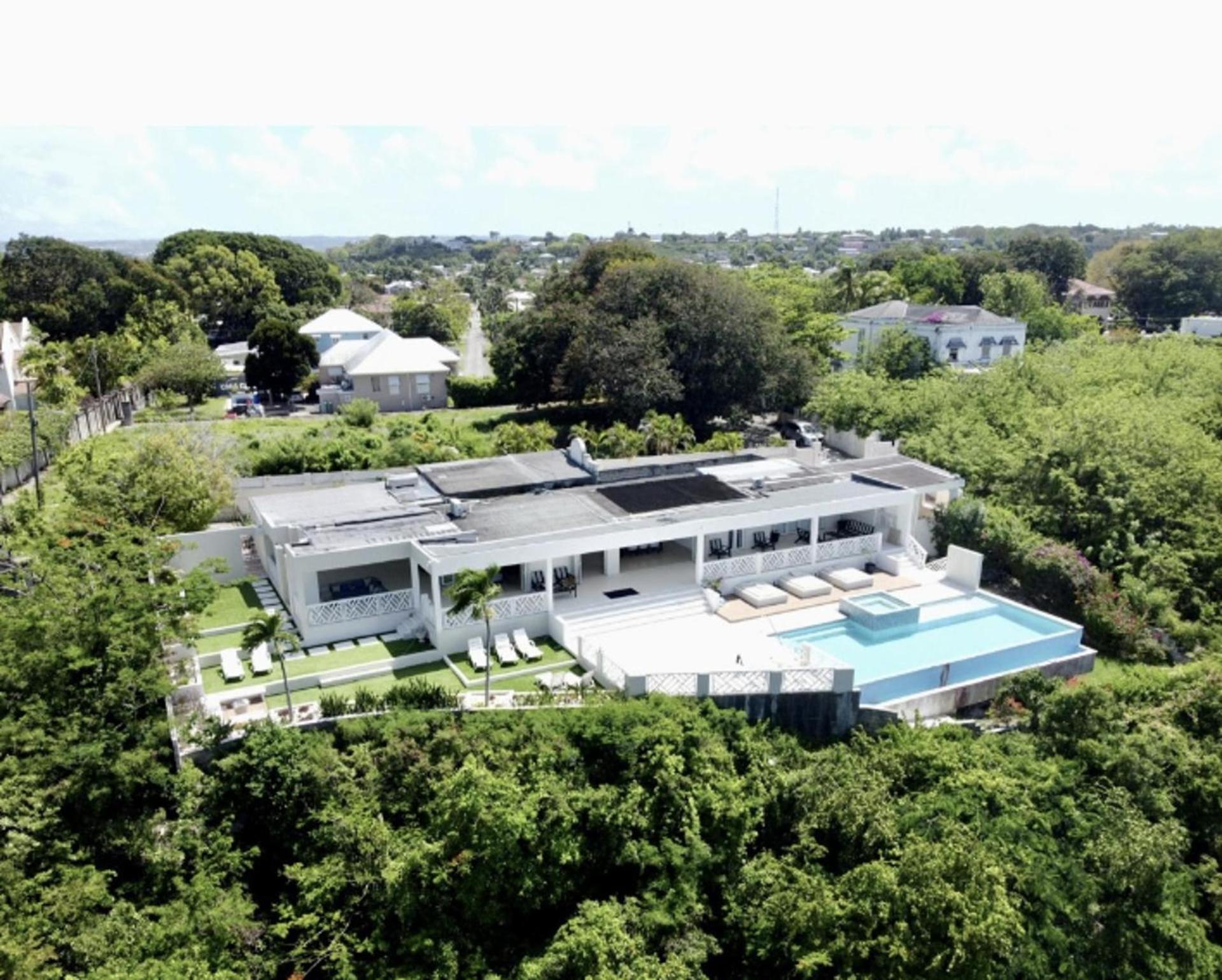 Luxury 4 Bed Villa in Barbados with amazing views