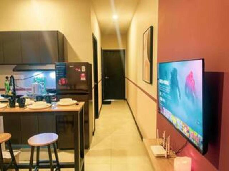 NeuSuite Cozy Studio by GUESTONIC