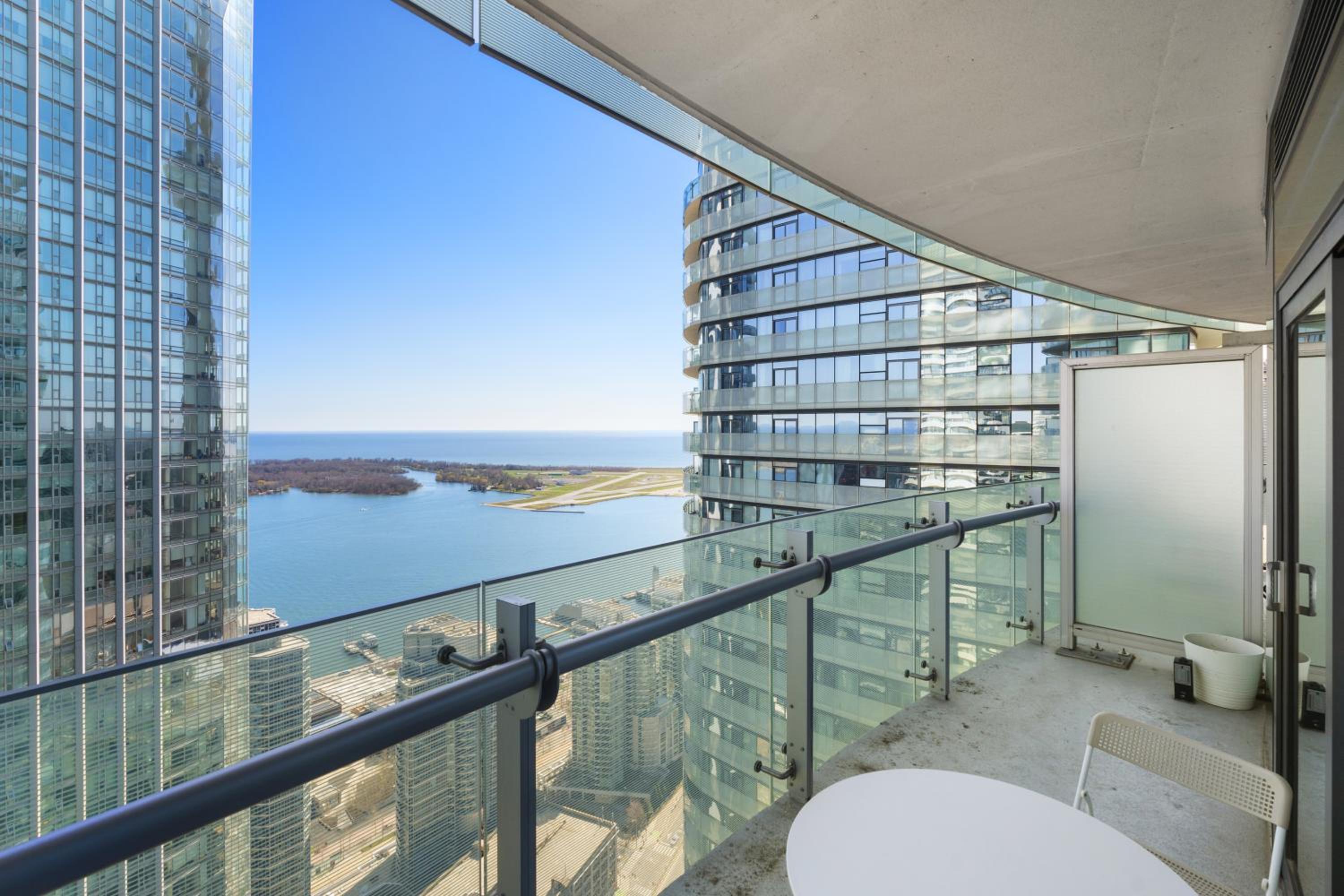 GLOBALSTAY Gorgeous Downtown Apartment