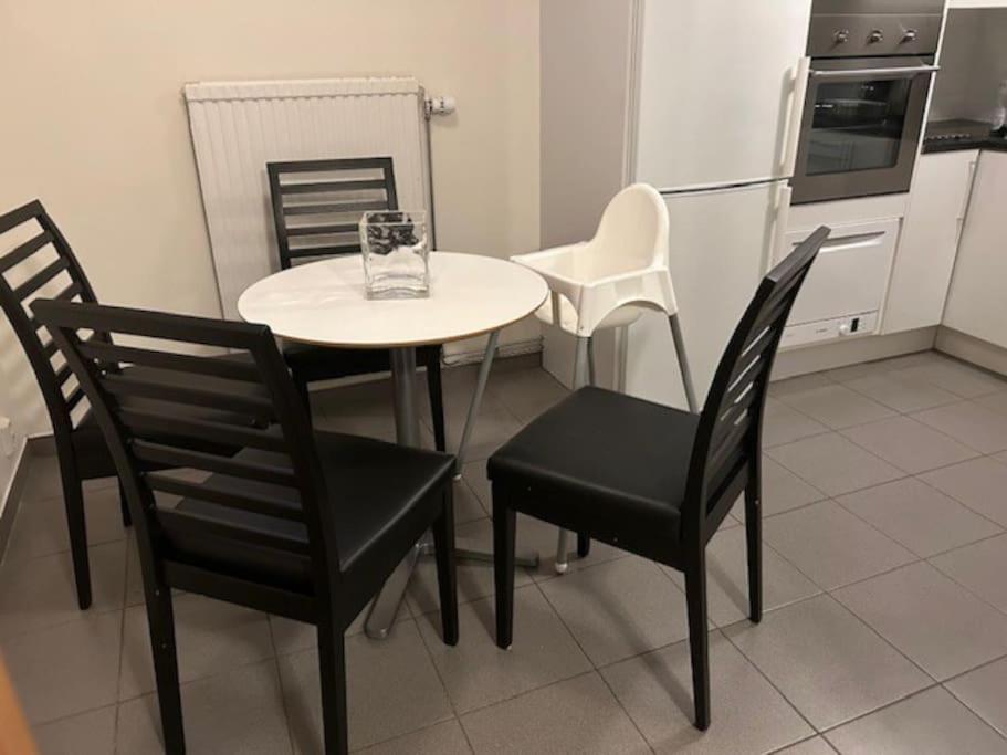 Lägenhet på landet nära stan view 2