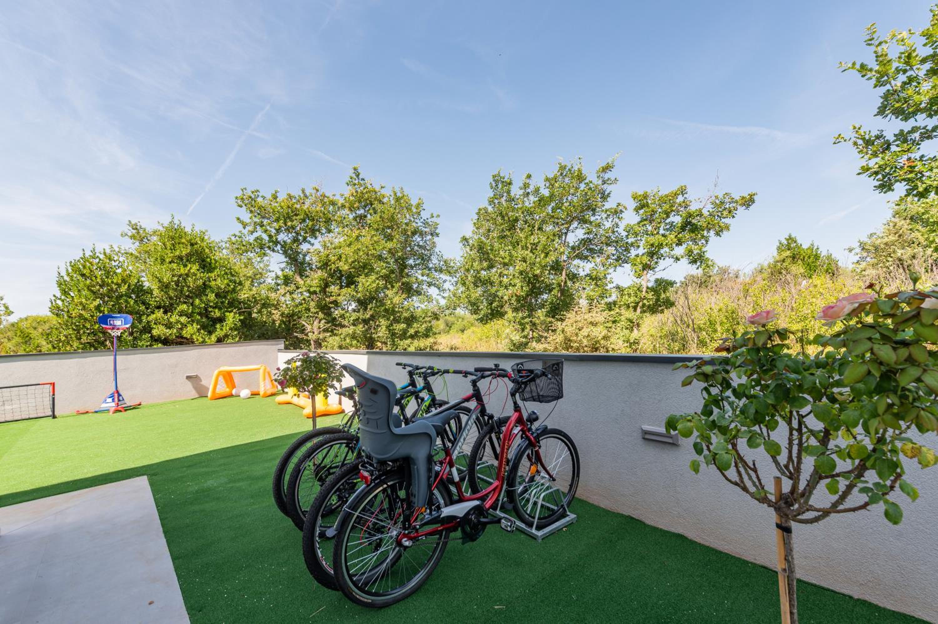 activities & amenities