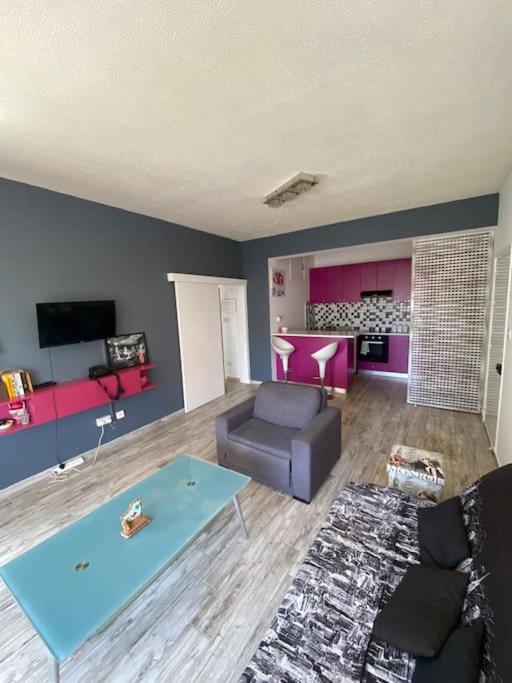 Paradise Homes 7