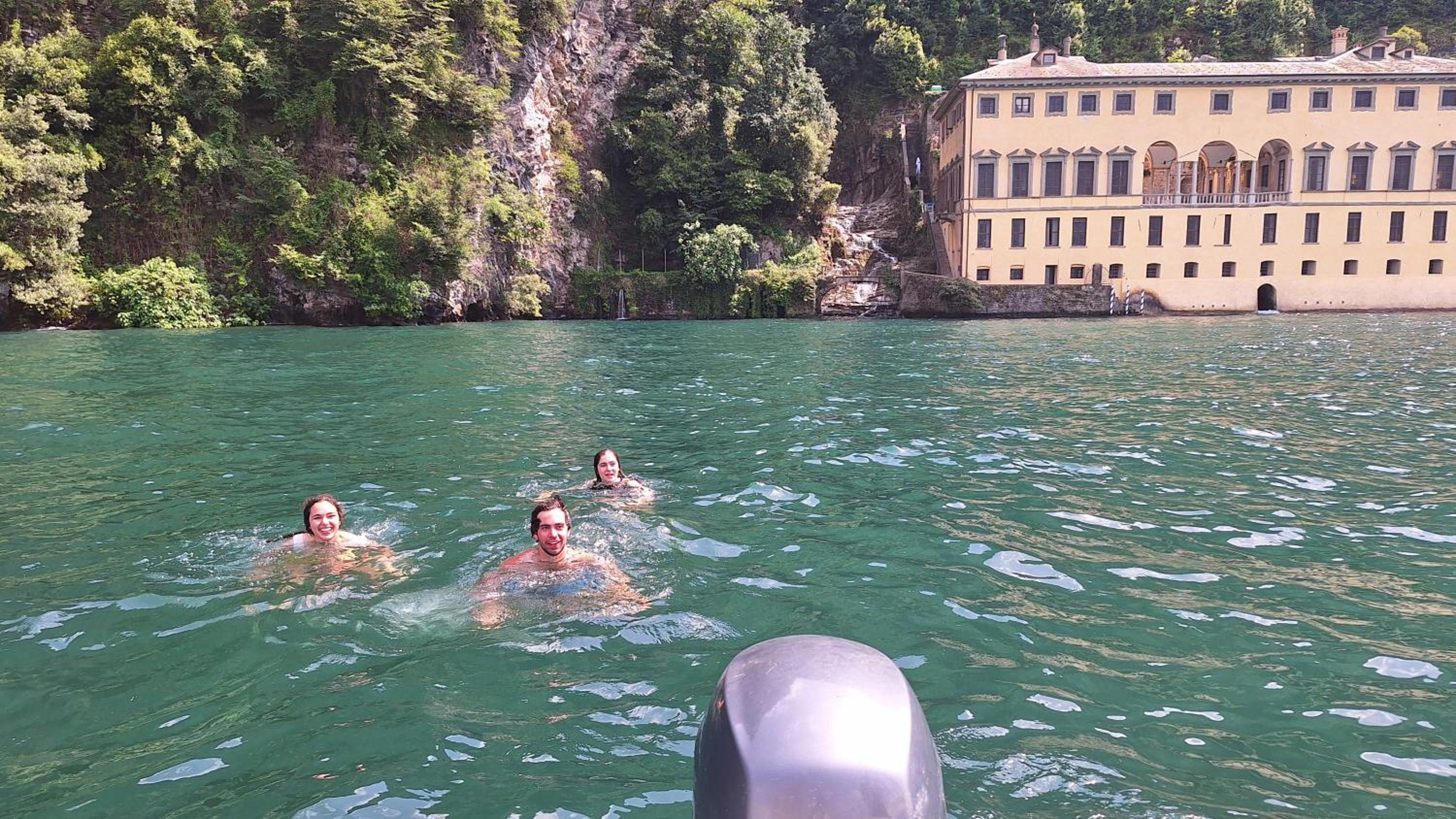 Photo 9