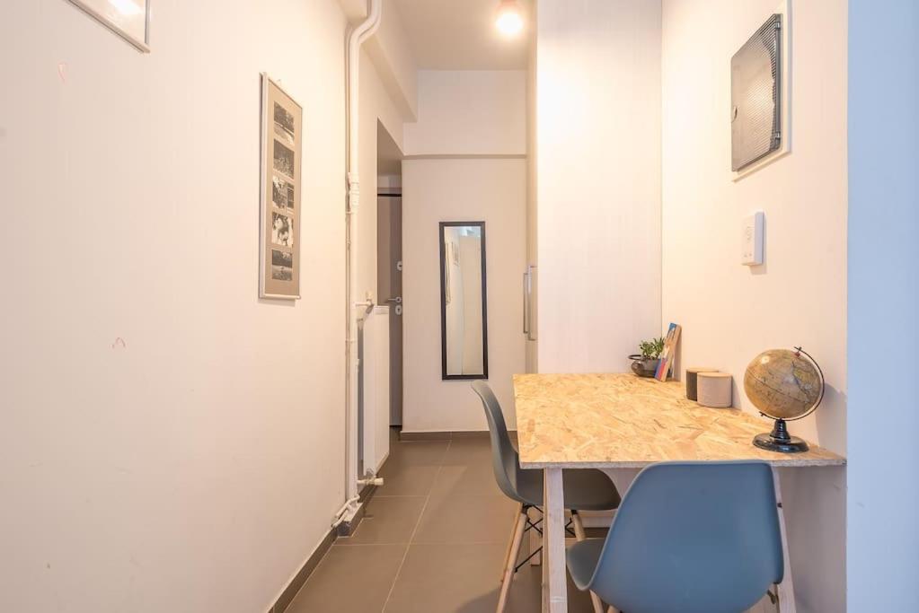 zen intimate in exarcheia