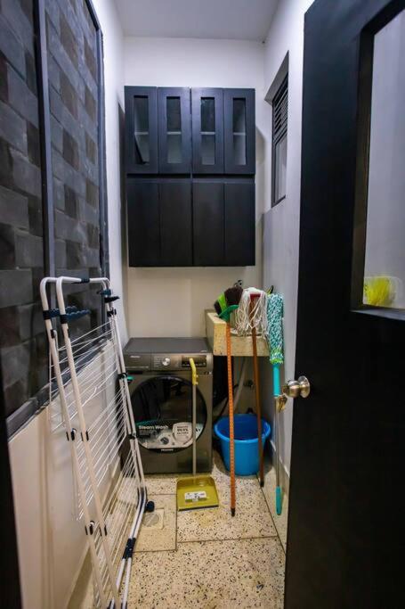 Andrena Smart Haven Lakeside Condo in Entebbe view 4