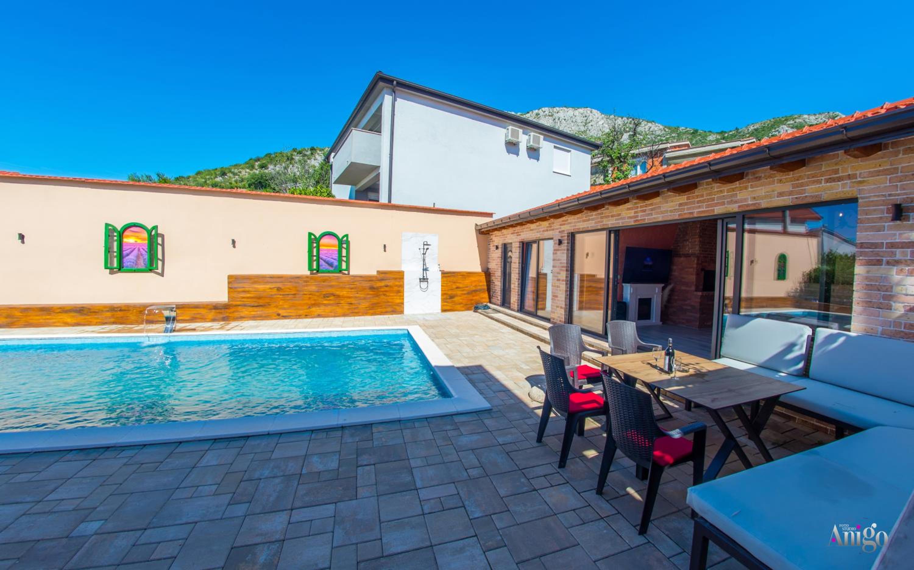Villa Mira - with private pool