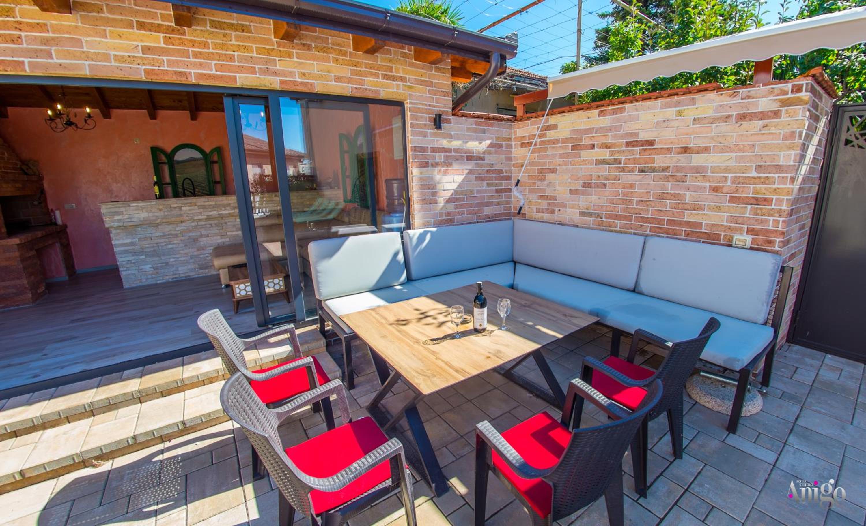 Villa Mira - with private pool