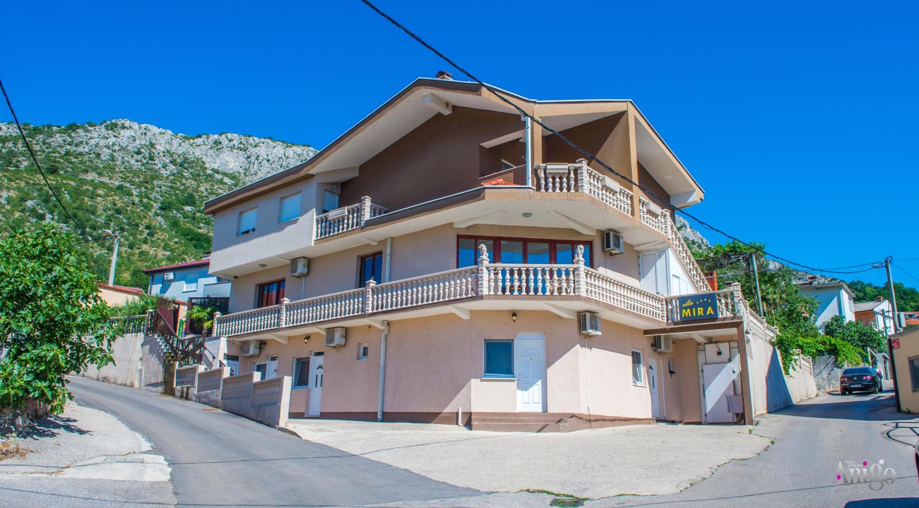 Villa Mira - with private pool