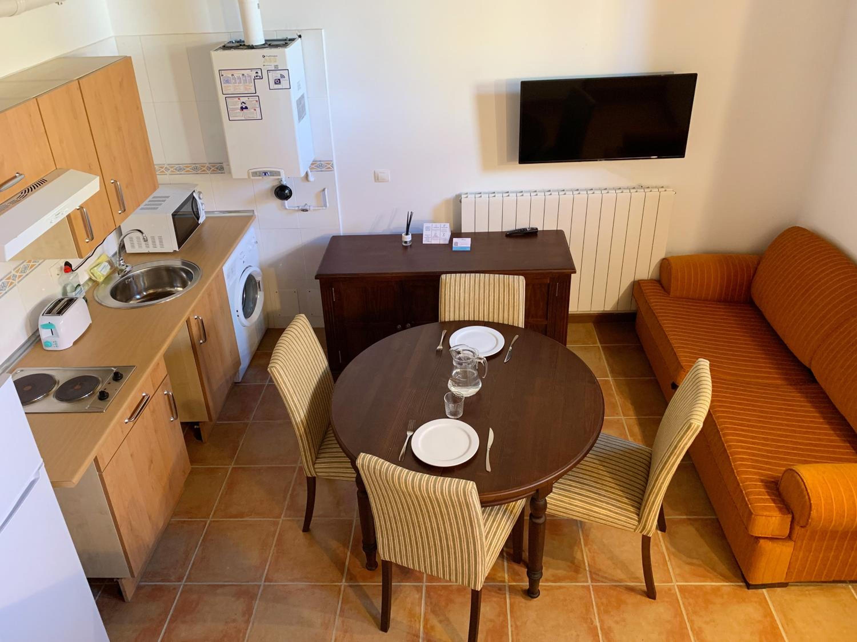 Apartamentos Jaca Badaguas 3000 view 3