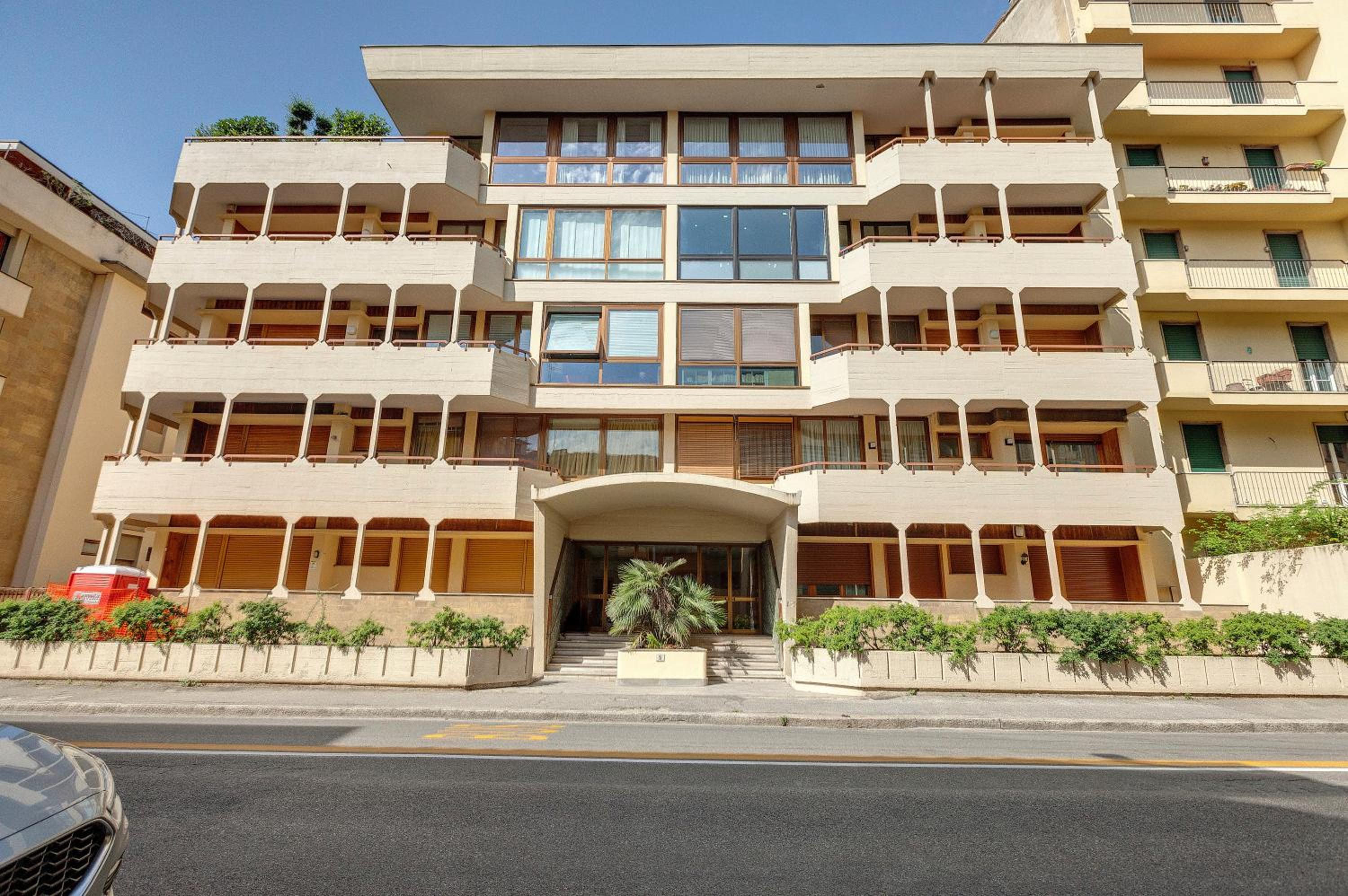 Marsilio Ficino Apartment by Mamo Florence
