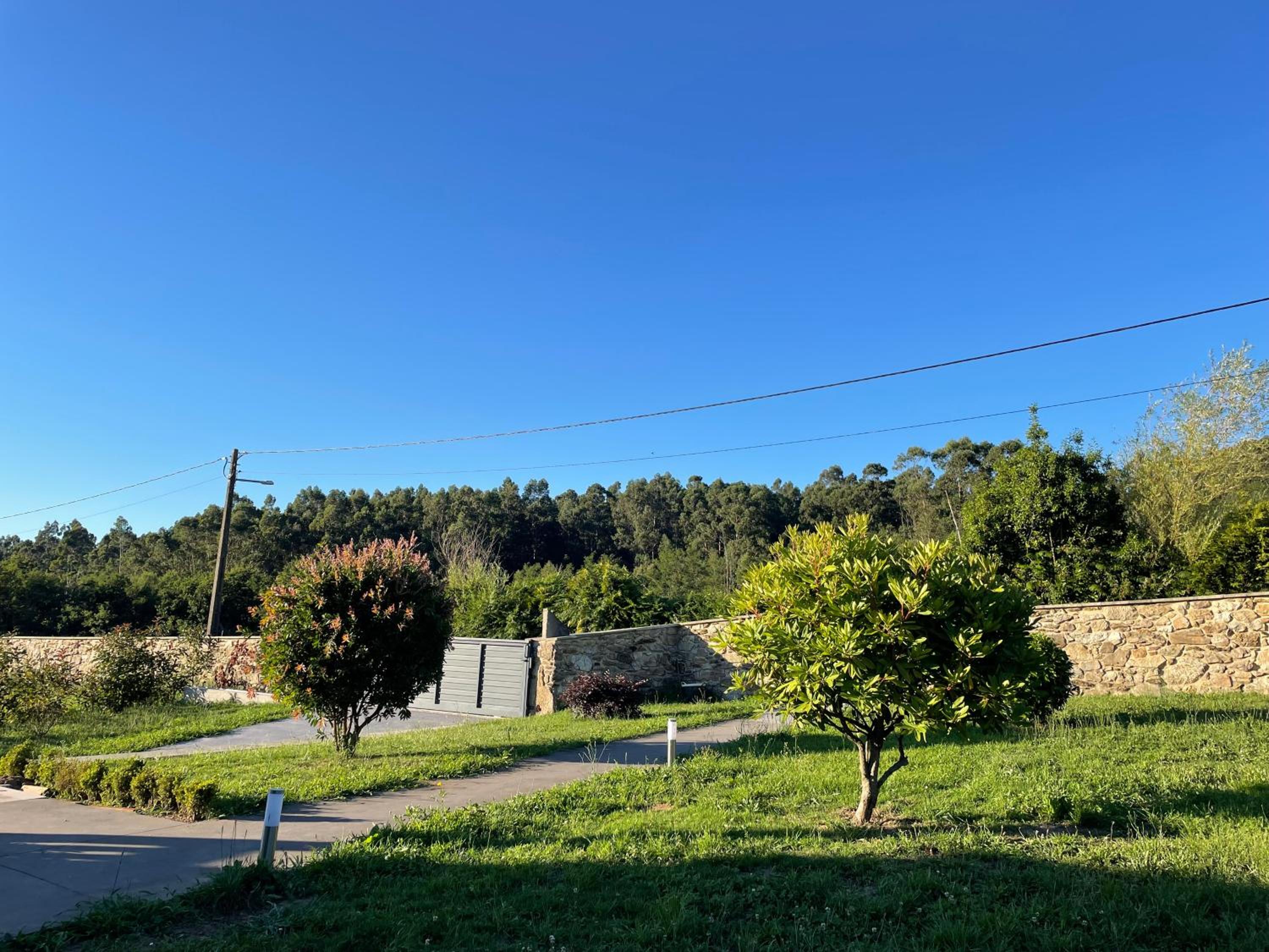 Casa vanguardista en el campo cerca de Santiago