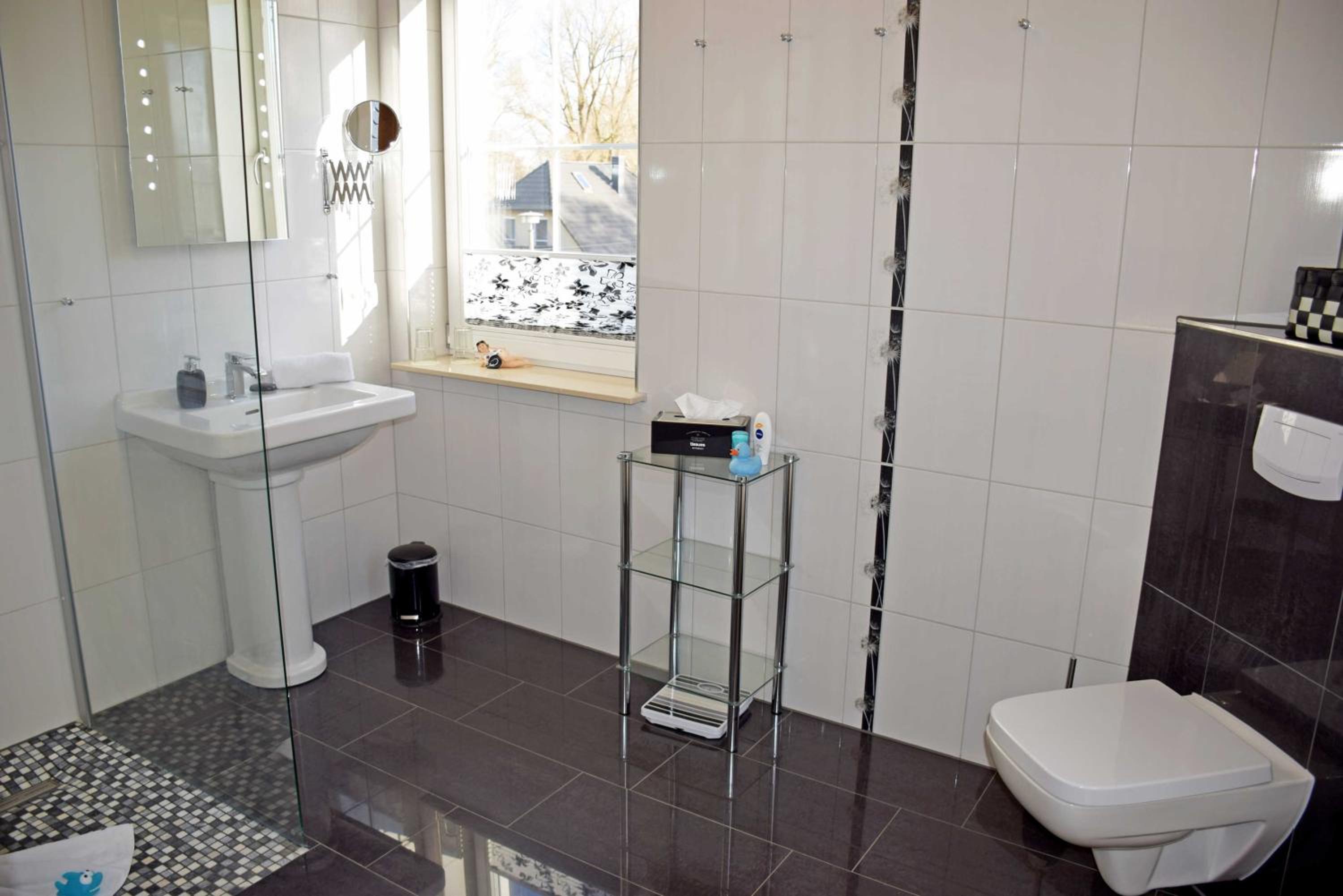 Gutshaus_Appartements mit Kamin_ S