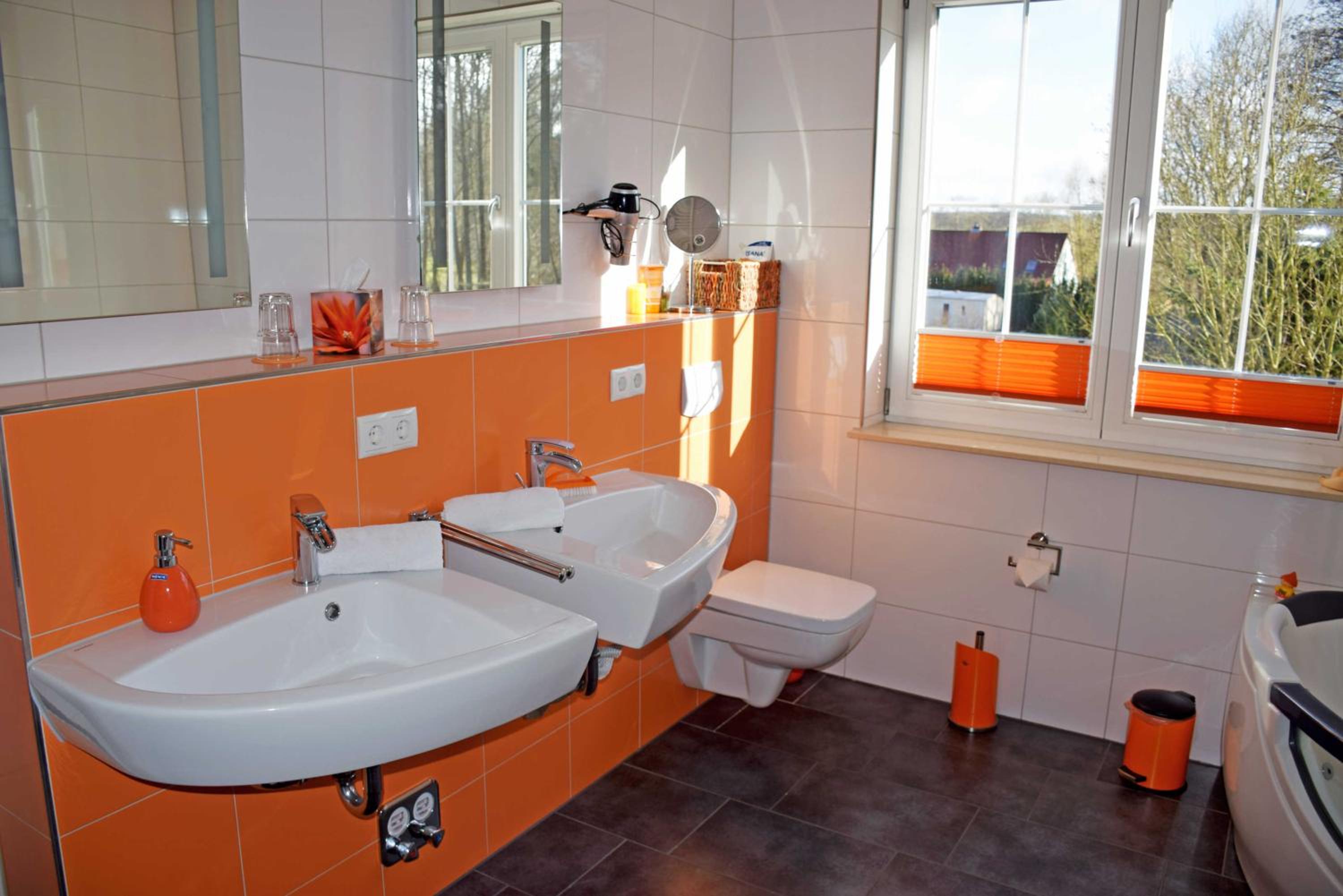 Gutshaus_Appartements mit Kamin_ S