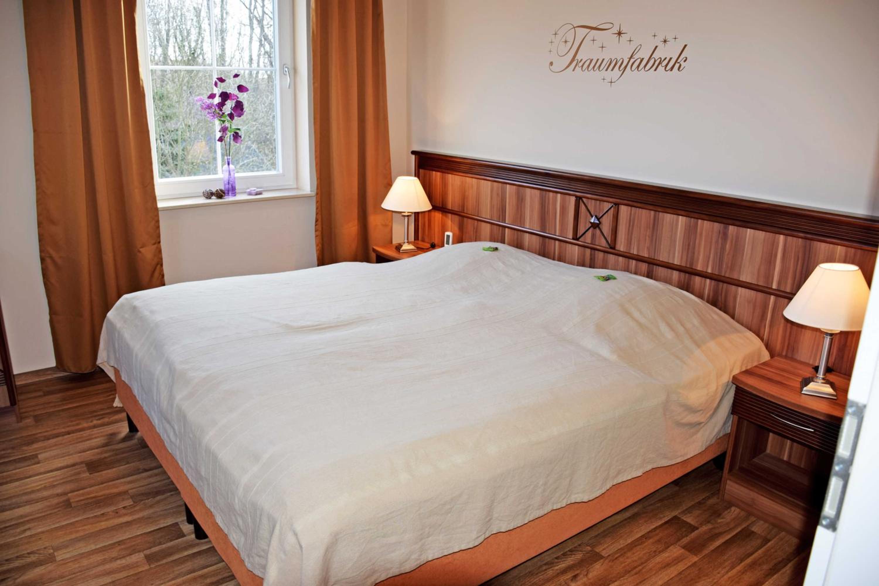 Gutshaus_Appartements mit Kamin_ S