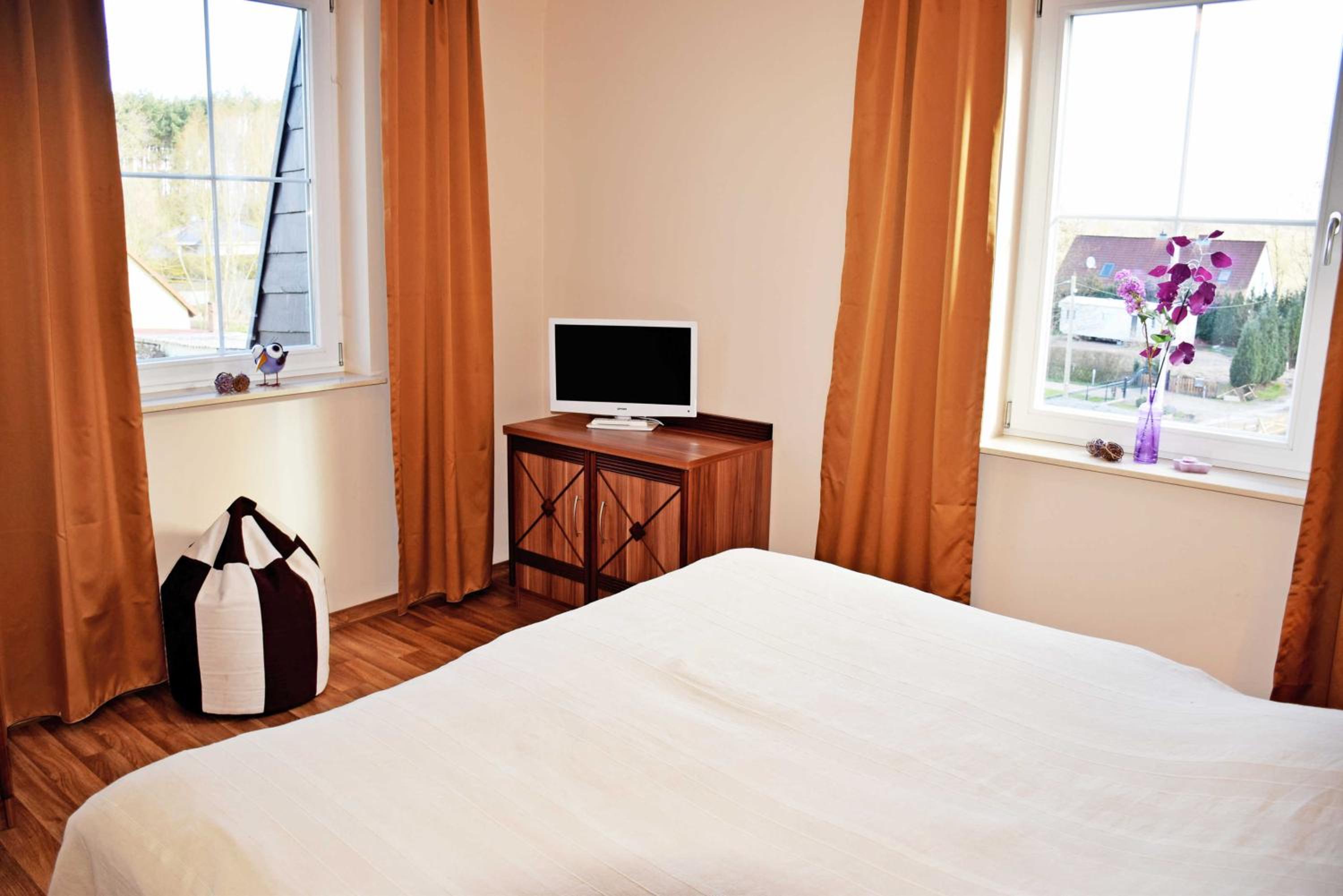 Gutshaus_Appartements mit Kamin_ S