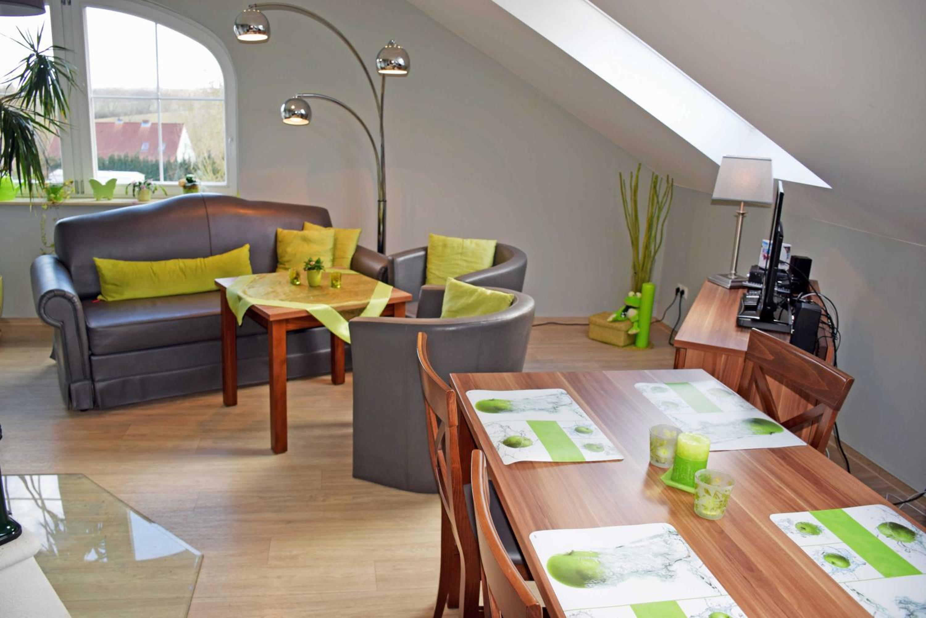 Gutshaus_Appartements mit Kamin_ S