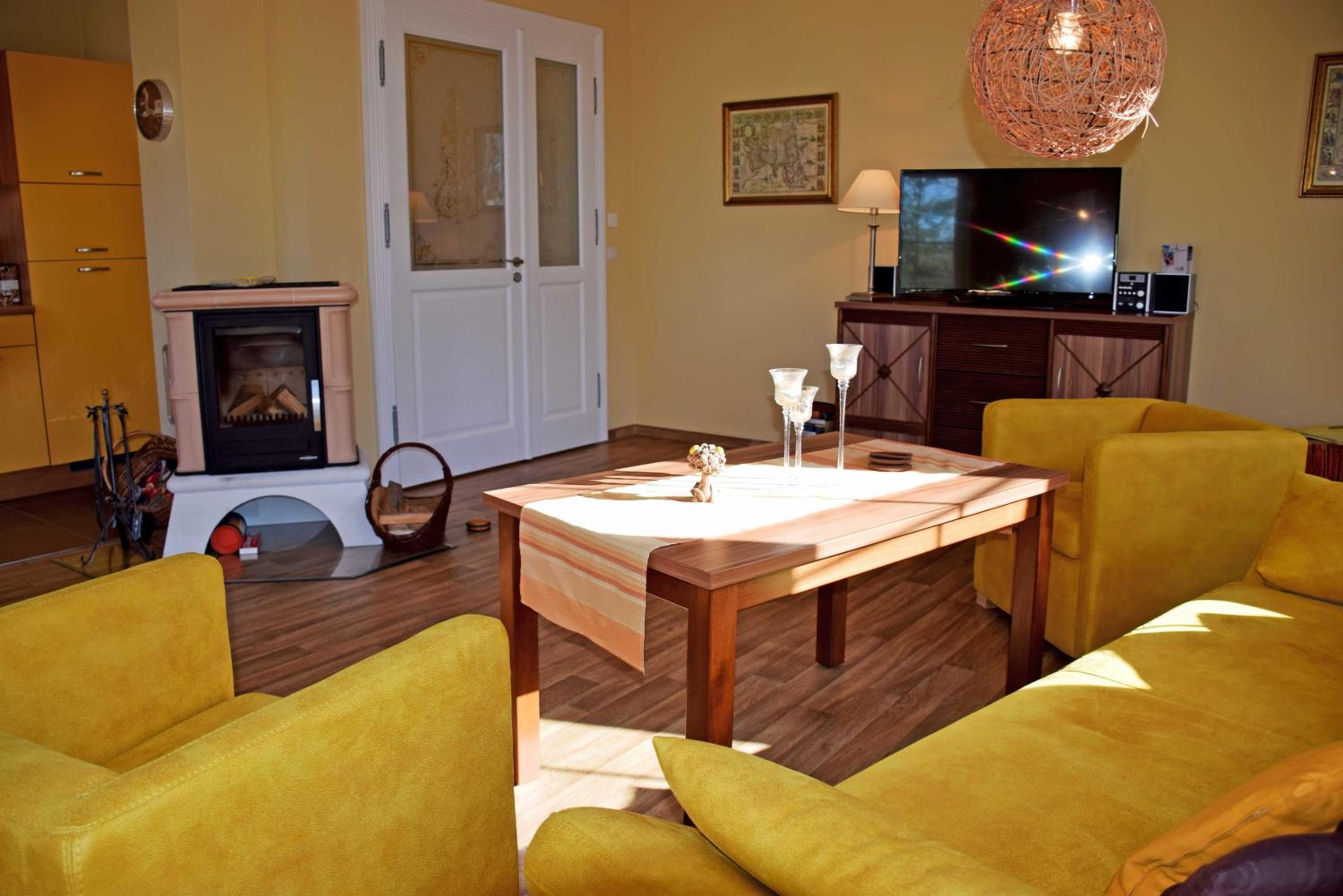 Gutshaus_Appartements mit Kamin_ S
