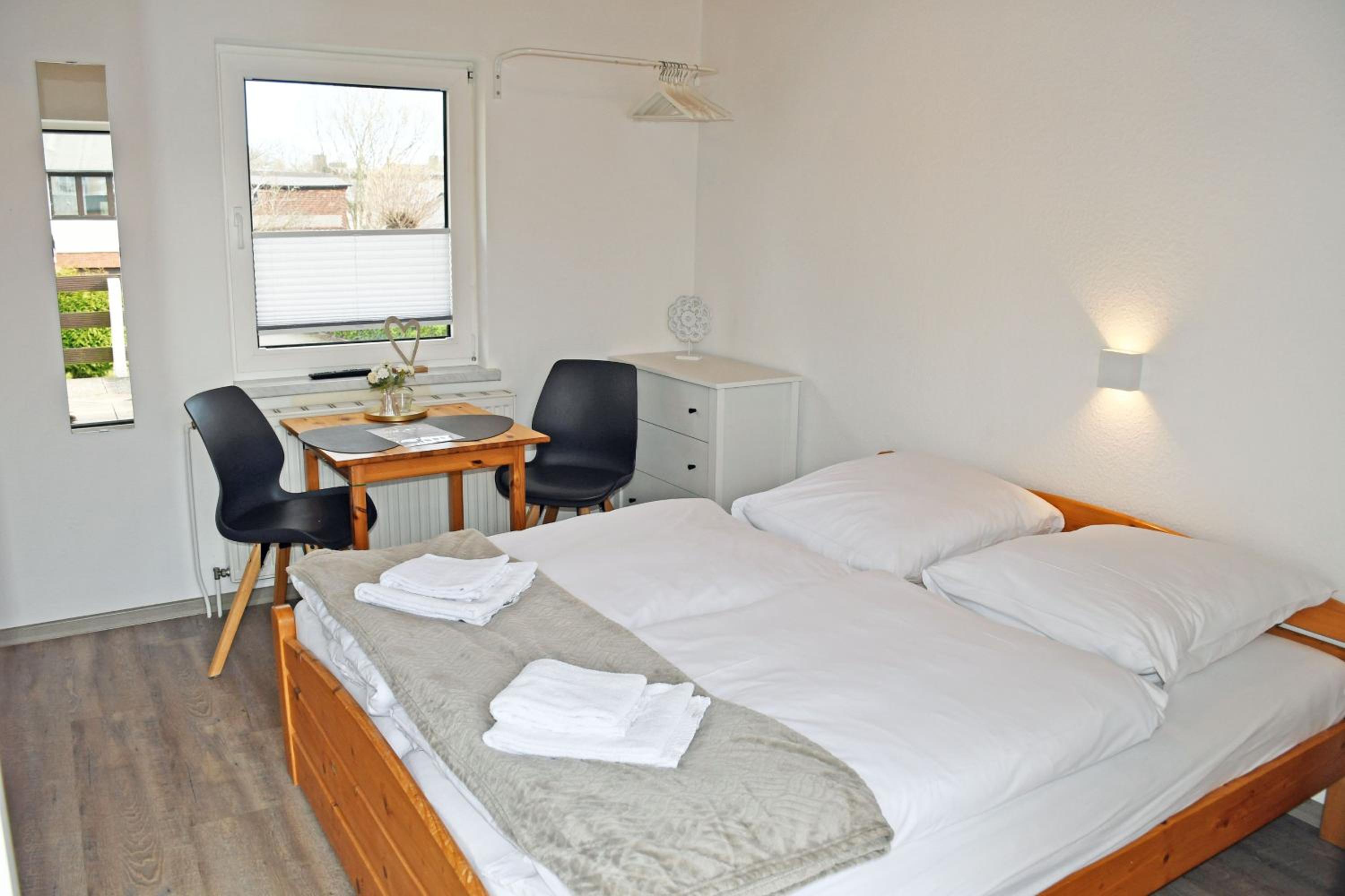 Ferienwohnungen mit Terrasse o Balkon Ostseebad Göhren HA