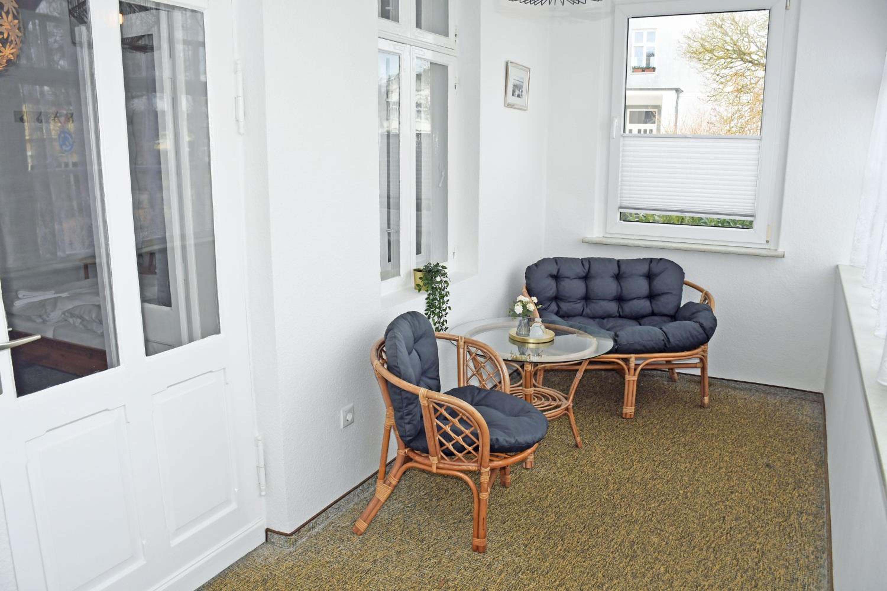 Ferienwohnungen mit Terrasse o Balkon Ostseebad Göhren HA