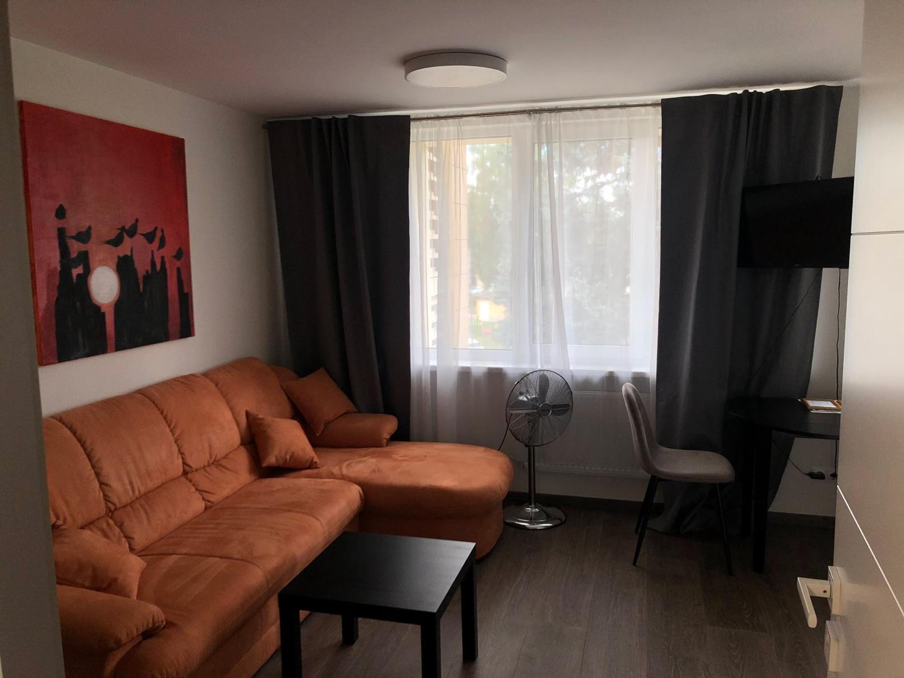 TWIX dvi skirtingos gretimos erdvės view 3