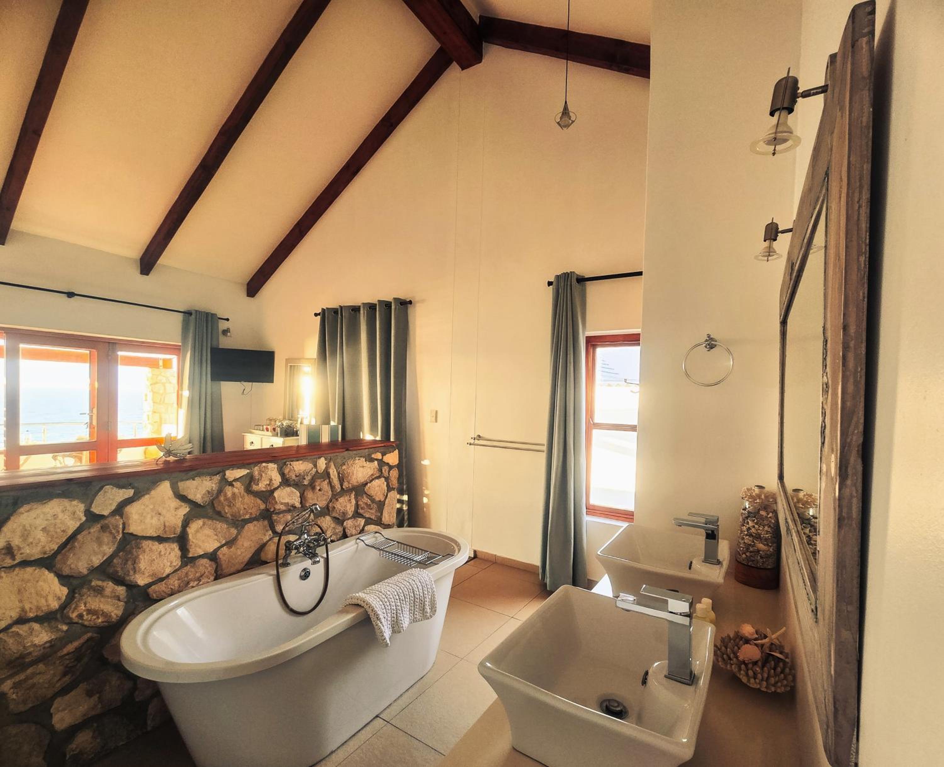 Kleinzee Oceanfront Guesthouse