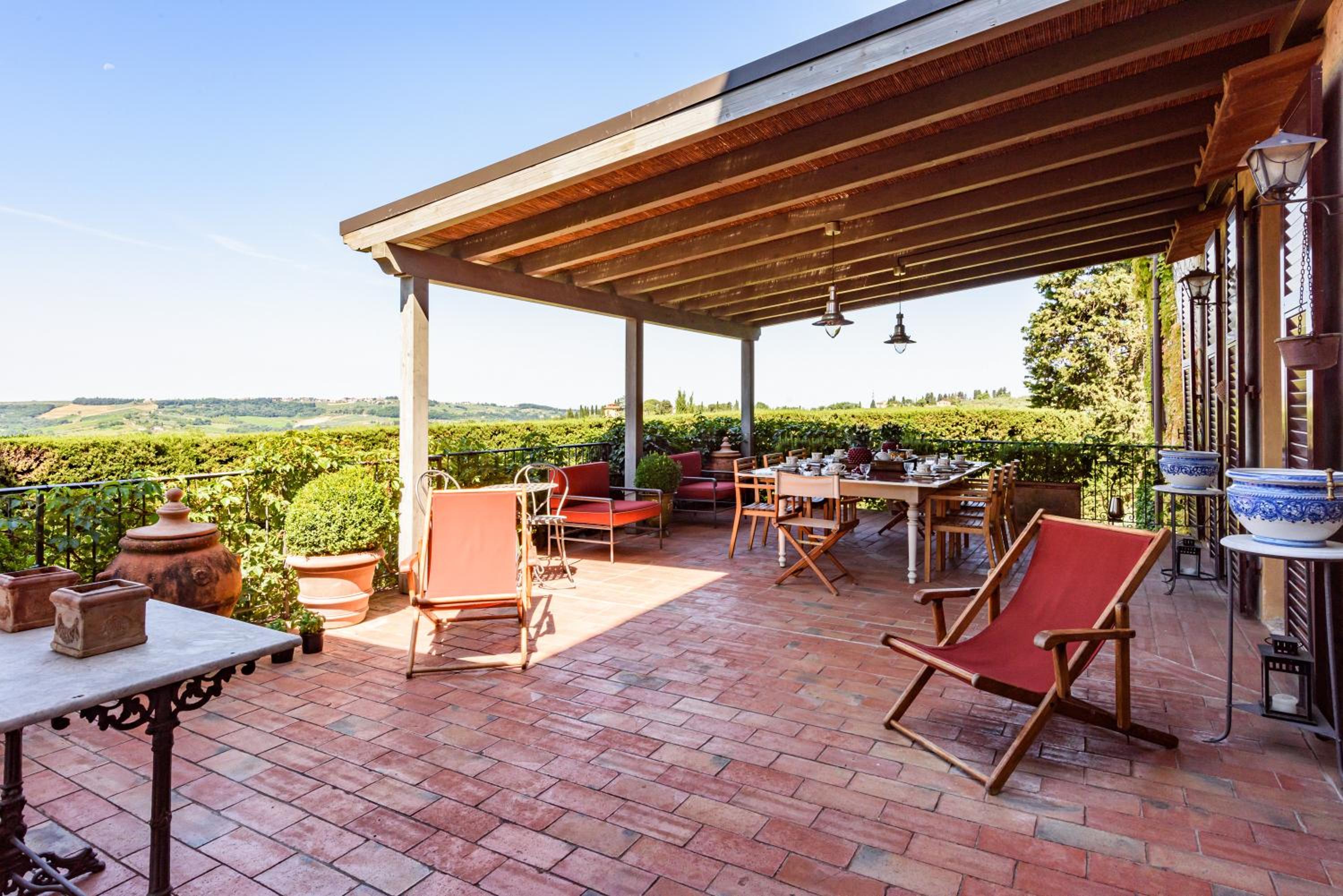 Villa D'Agnola by Mmega