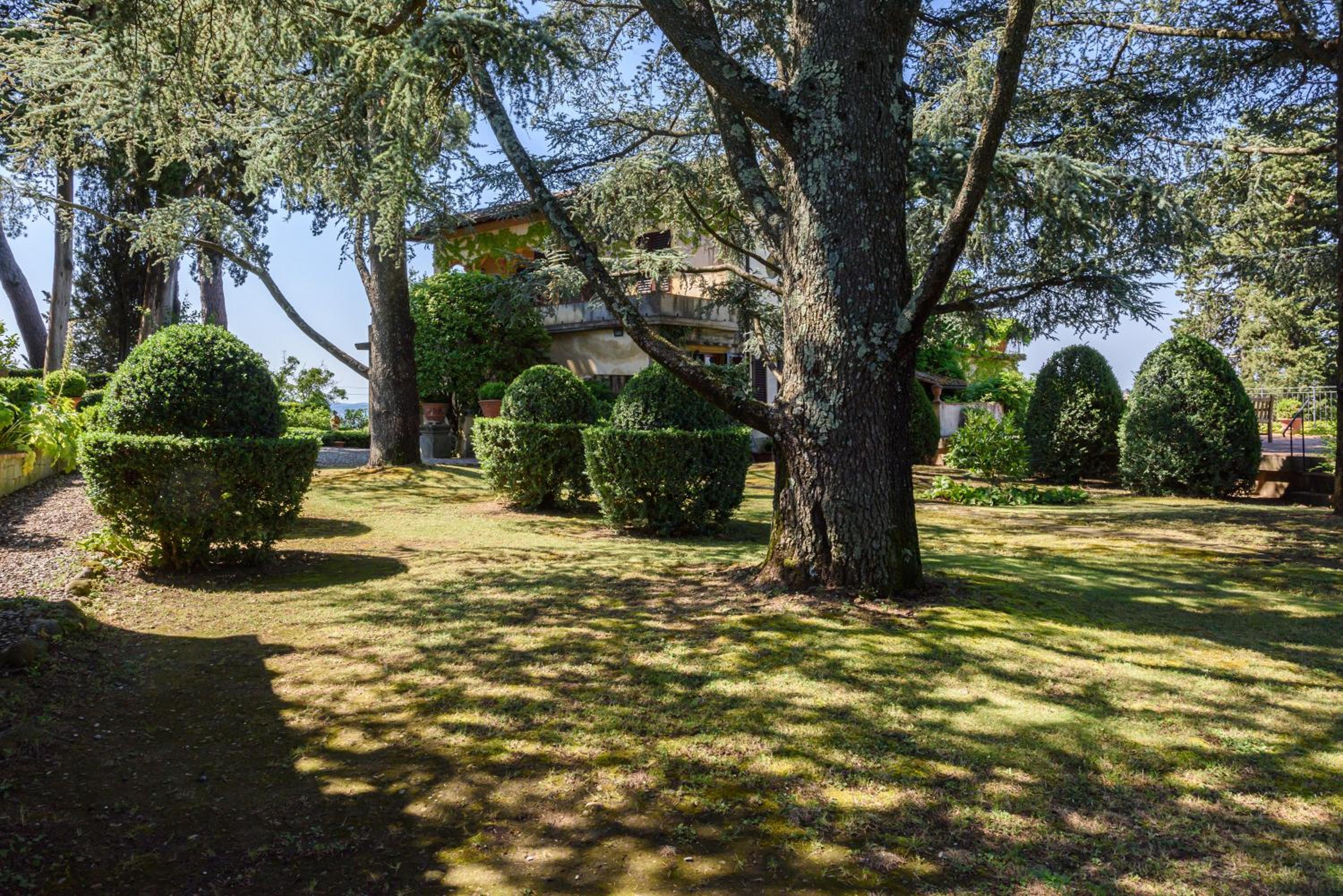Villa D'Agnola by Mmega
