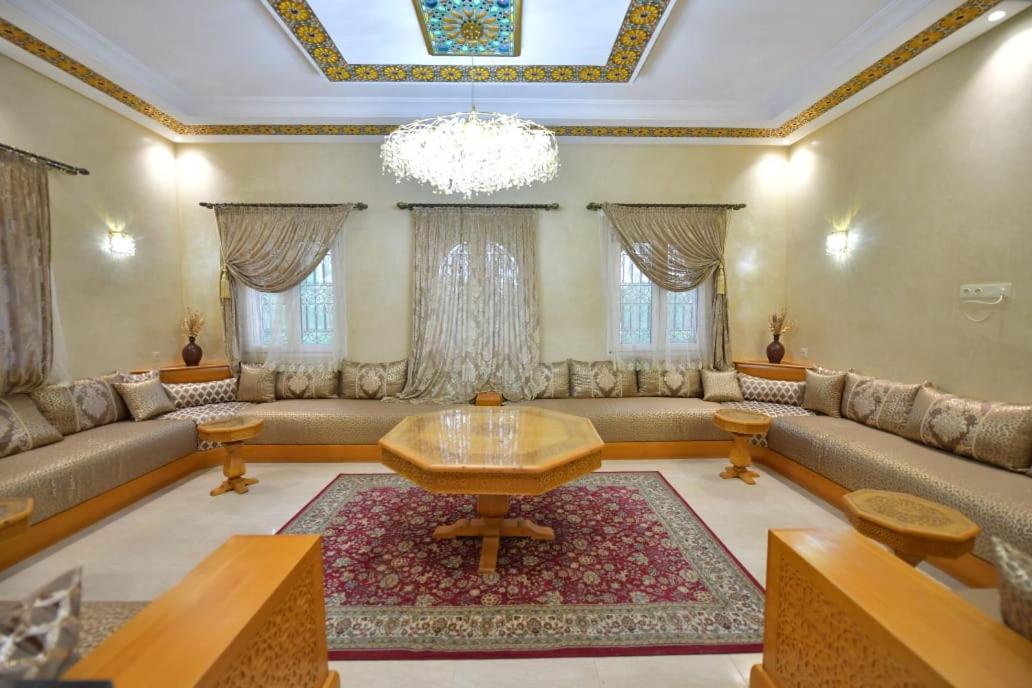 Riad Bam Blue