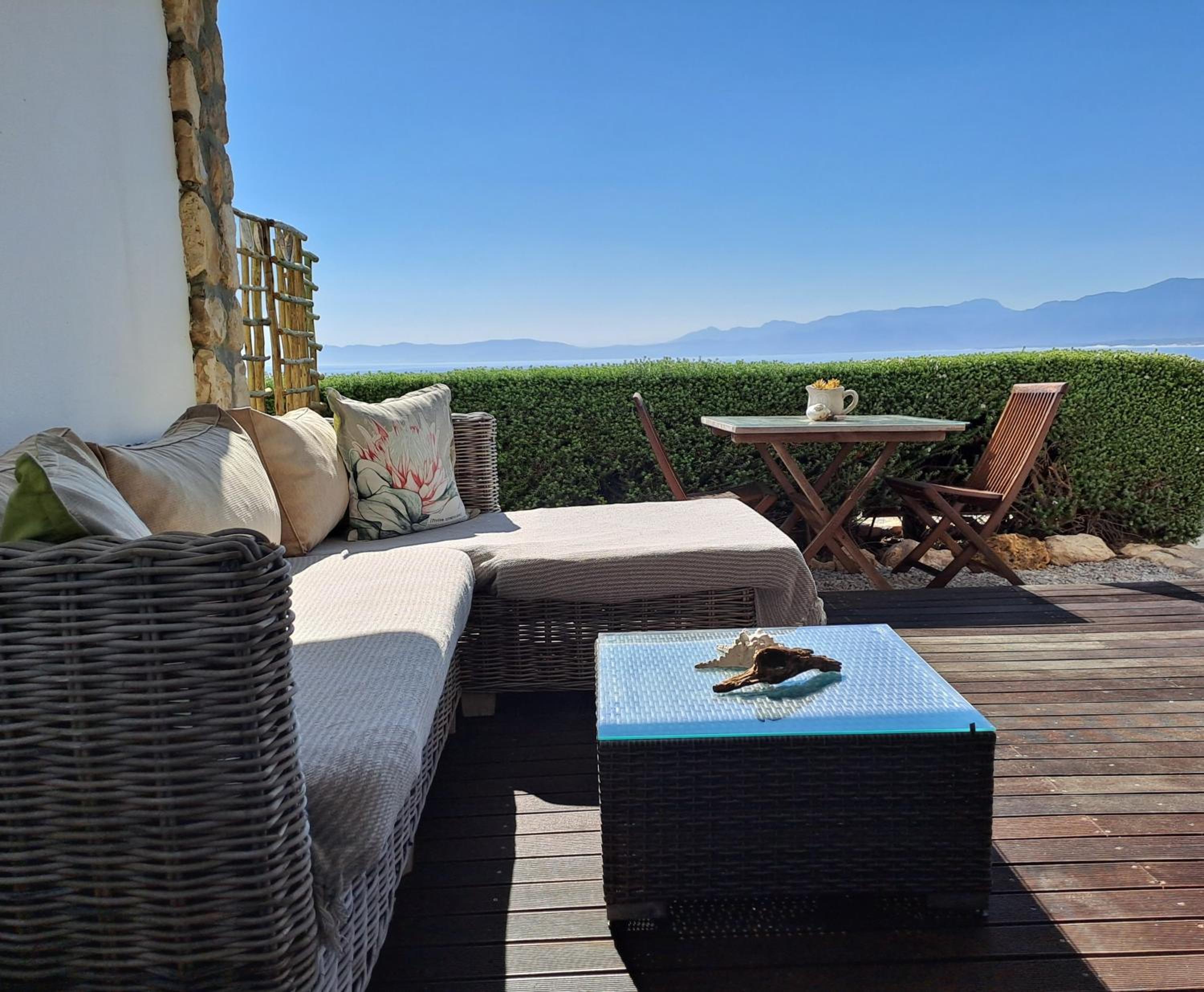 Kleinzee Oceanfront Guesthouse