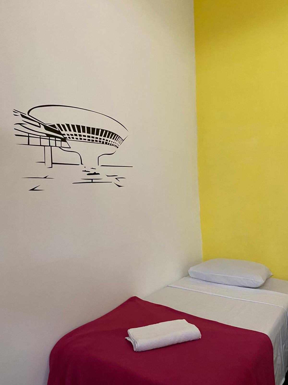 Brasileranza Hostel