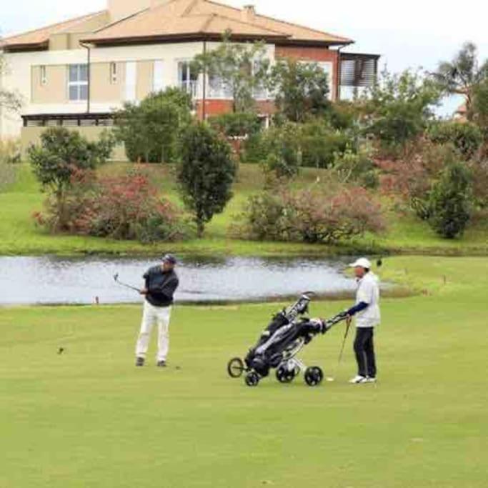 Golf Ville Residence Resort, apartamento 3 suítes, 110m2, Porto das Dunas próx ao Beach Park