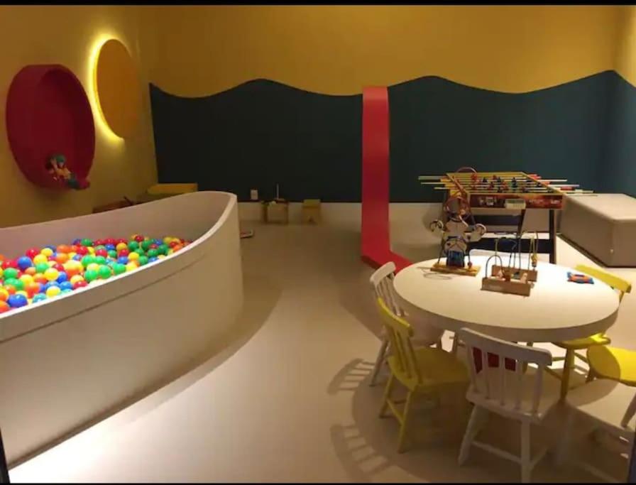 Golf Ville Residence Resort, apartamento 3 suítes, 110m2, Porto das Dunas próx ao Beach Park