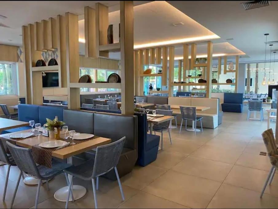 Golf Ville Residence Resort, apartamento 3 suítes, 110m2, Porto das Dunas próx ao Beach Park