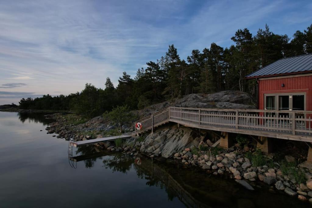 Kustvy- Upp till 10 personer - 2 lägenheter view 3